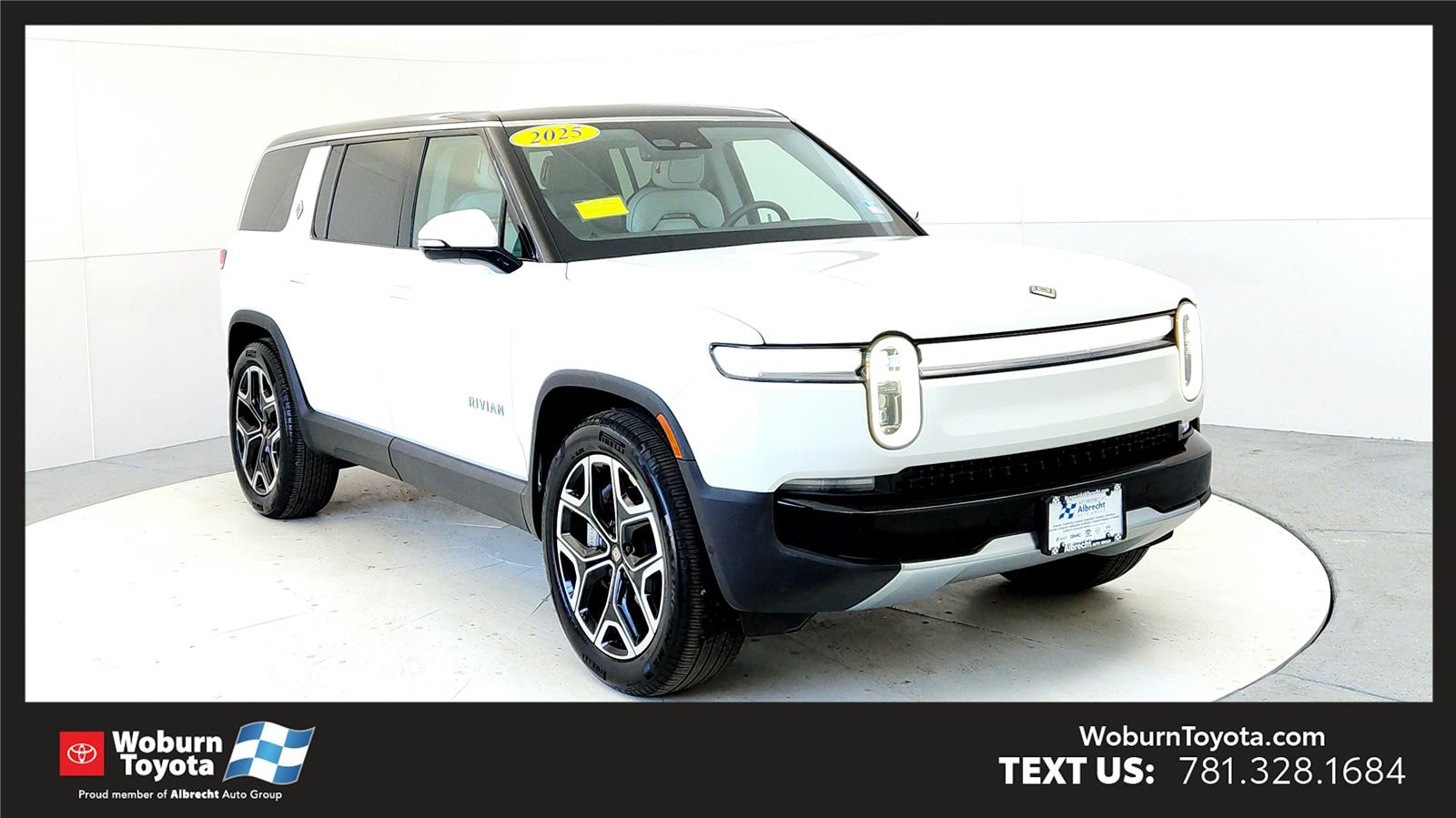 2025 Rivian R1S Adventure Dual Motor AWD