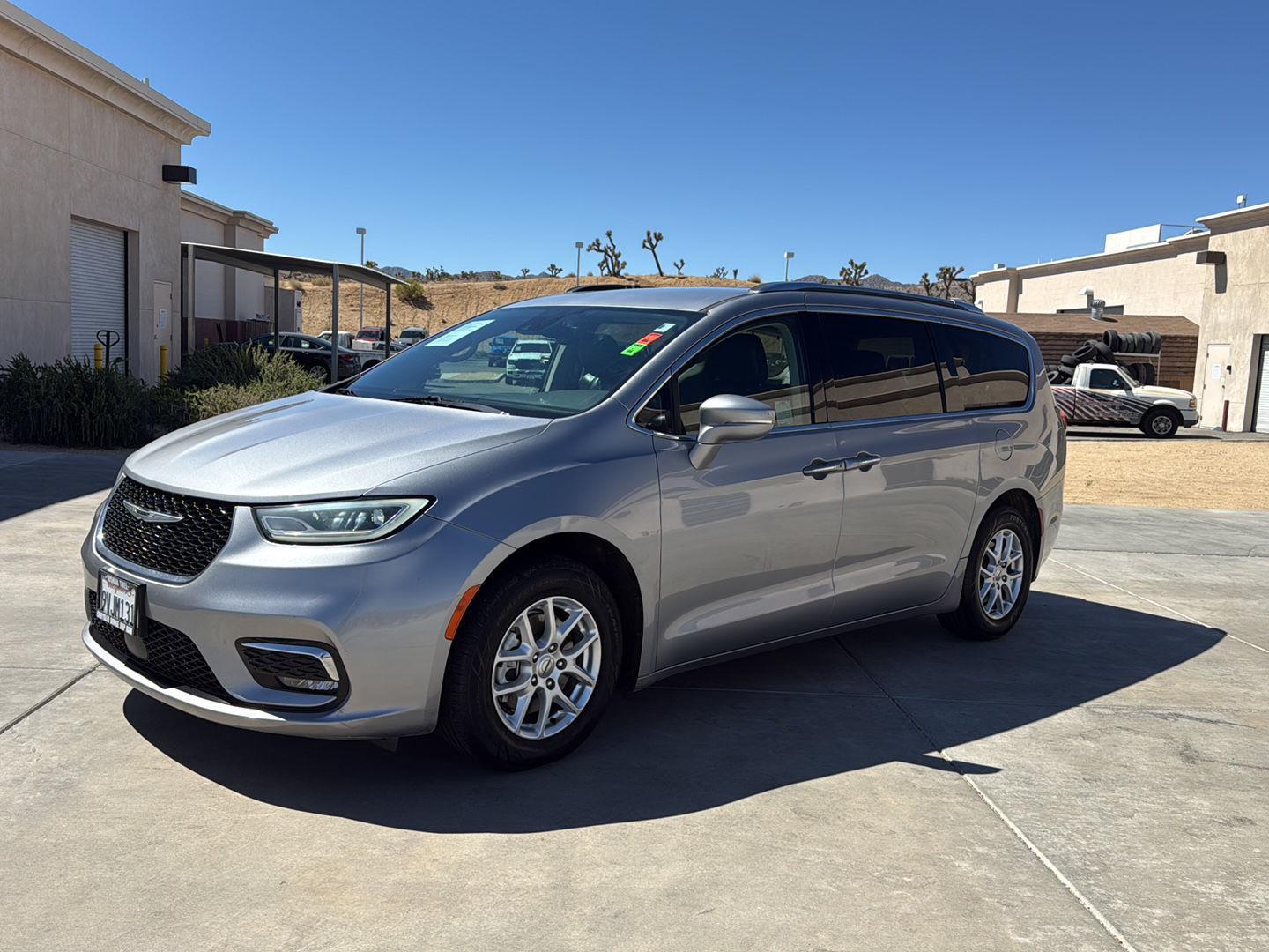  2021 Chrysler Pacifica Touring L FWD   