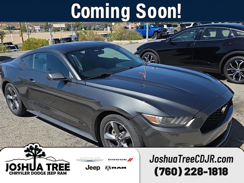 2017 Ford Mustang EcoBoost Coupe RWD
