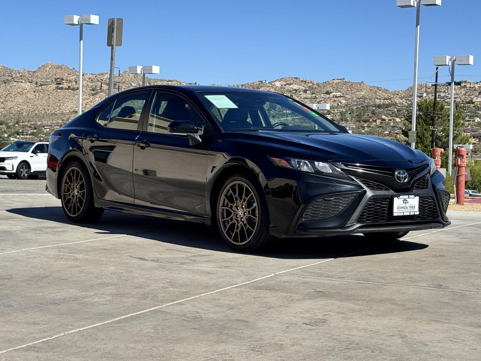 Midnight Black Metallic 2023 Toyota Camry Sedan Front-Wheel Drive 8-Speed Automatic