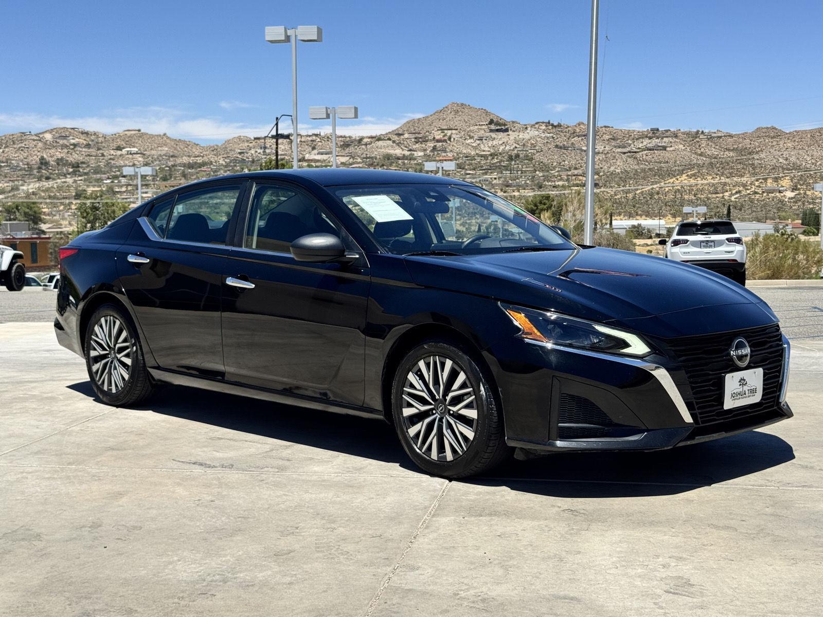 2024 Nissan Altima 2.5 SV FWD