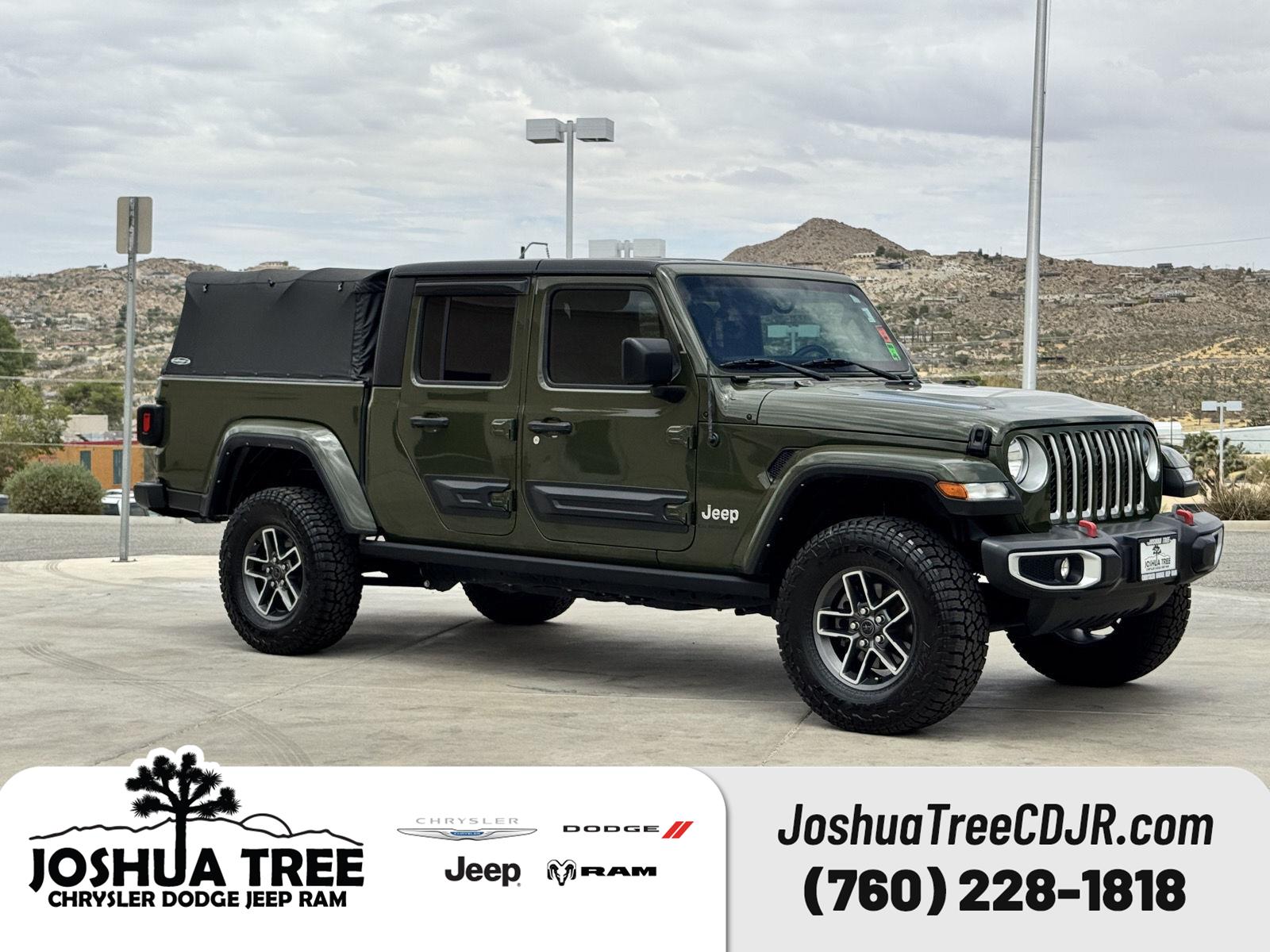Sarge Green Clearcoat 2022 Jeep Gladiator Pickup Truck Four-Wheel Drive 8-Speed Automatic