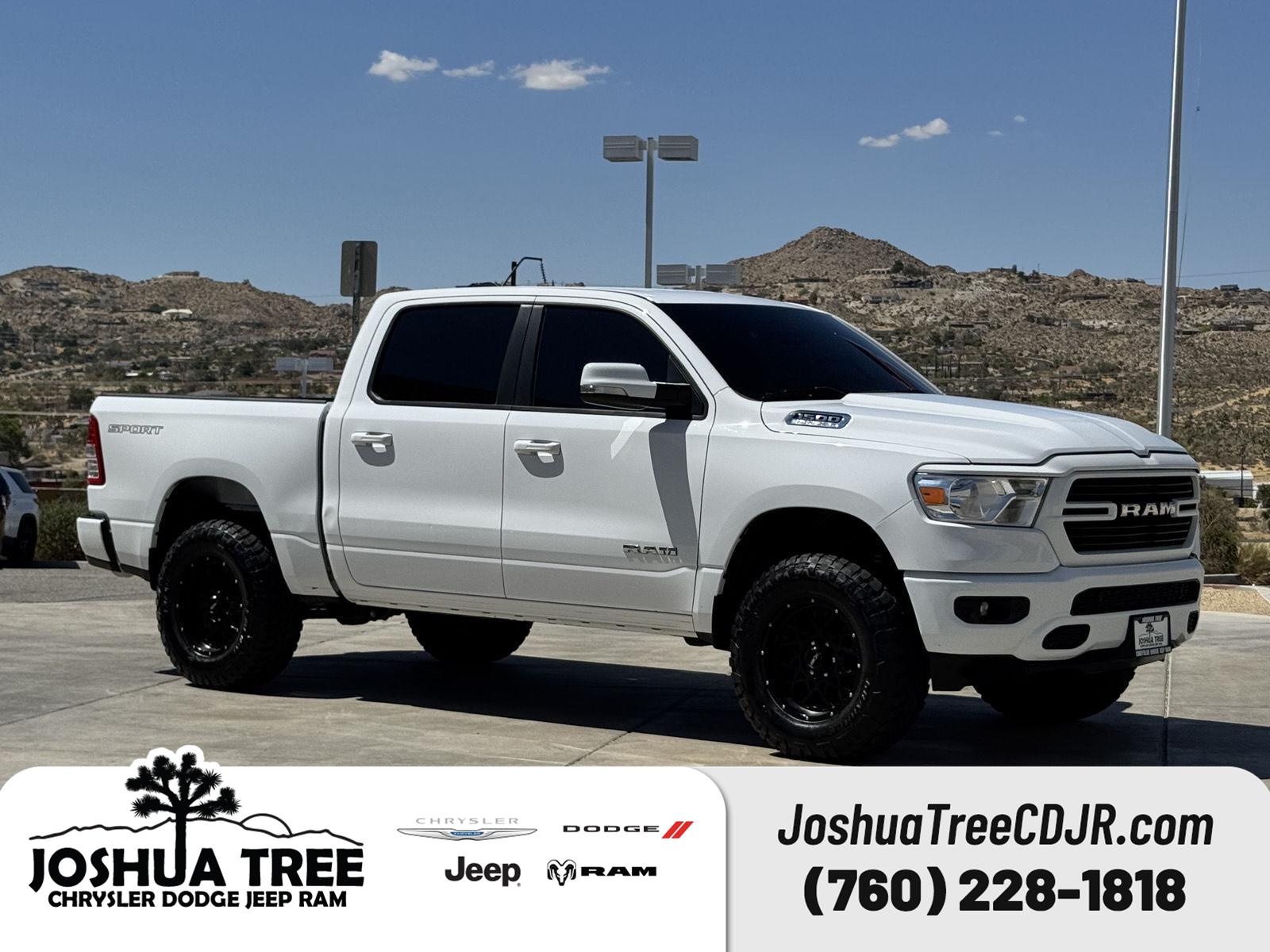 Bright White Clearcoat 2021 RAM 1500 Pickup Truck 4X2 8-Speed Automatic