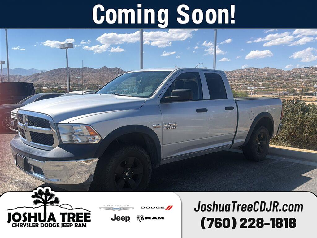 Bright Silver Metallic Clearcoat 2014 RAM 1500 Pickup Truck 4X2 6-Speed Automatic
