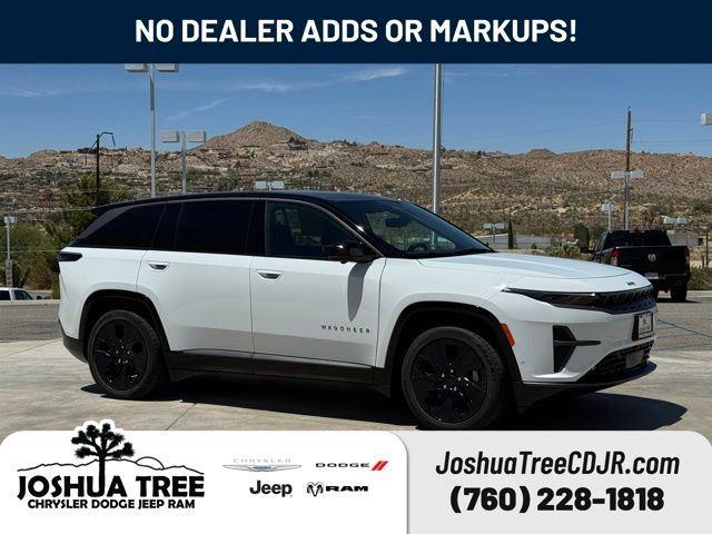 Bright White Clearcoat 2025 Jeep Wagoneer S SUV / Crossover Four-Wheel Drive 1-Speed Automatic