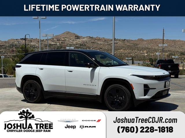 Bright White Clearcoat 2025 Jeep Wagoneer S SUV / Crossover Four-Wheel Drive 1-Speed Automatic