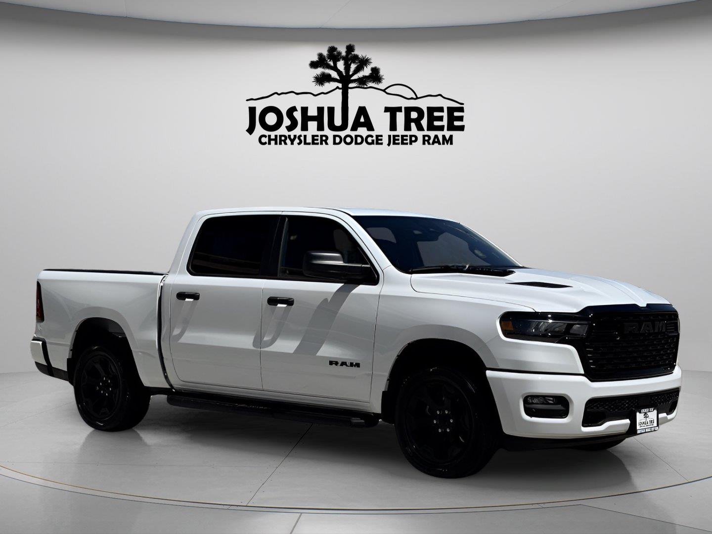 Bright White Clearcoat 2026 RAM 1500 Pickup Truck Four-Wheel Drive 8-Speed Automatic
