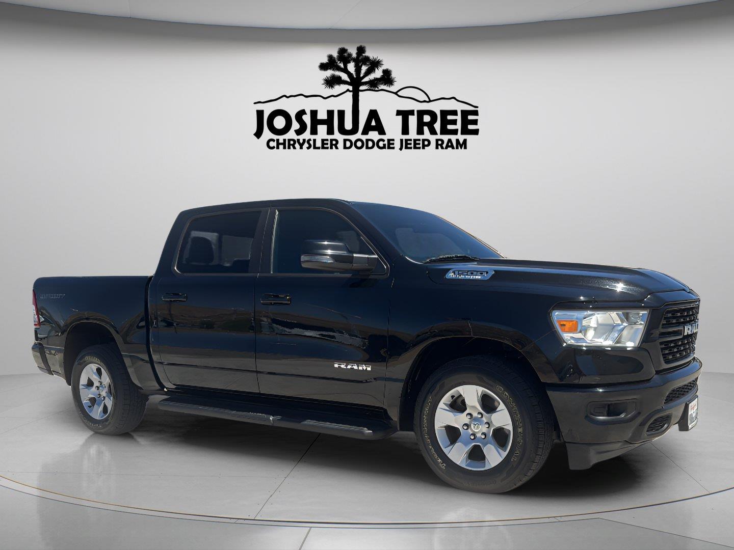 Diamond Black Crystal Pearlcoat 2023 RAM 1500 Pickup Truck 4X2 8-Speed Automatic