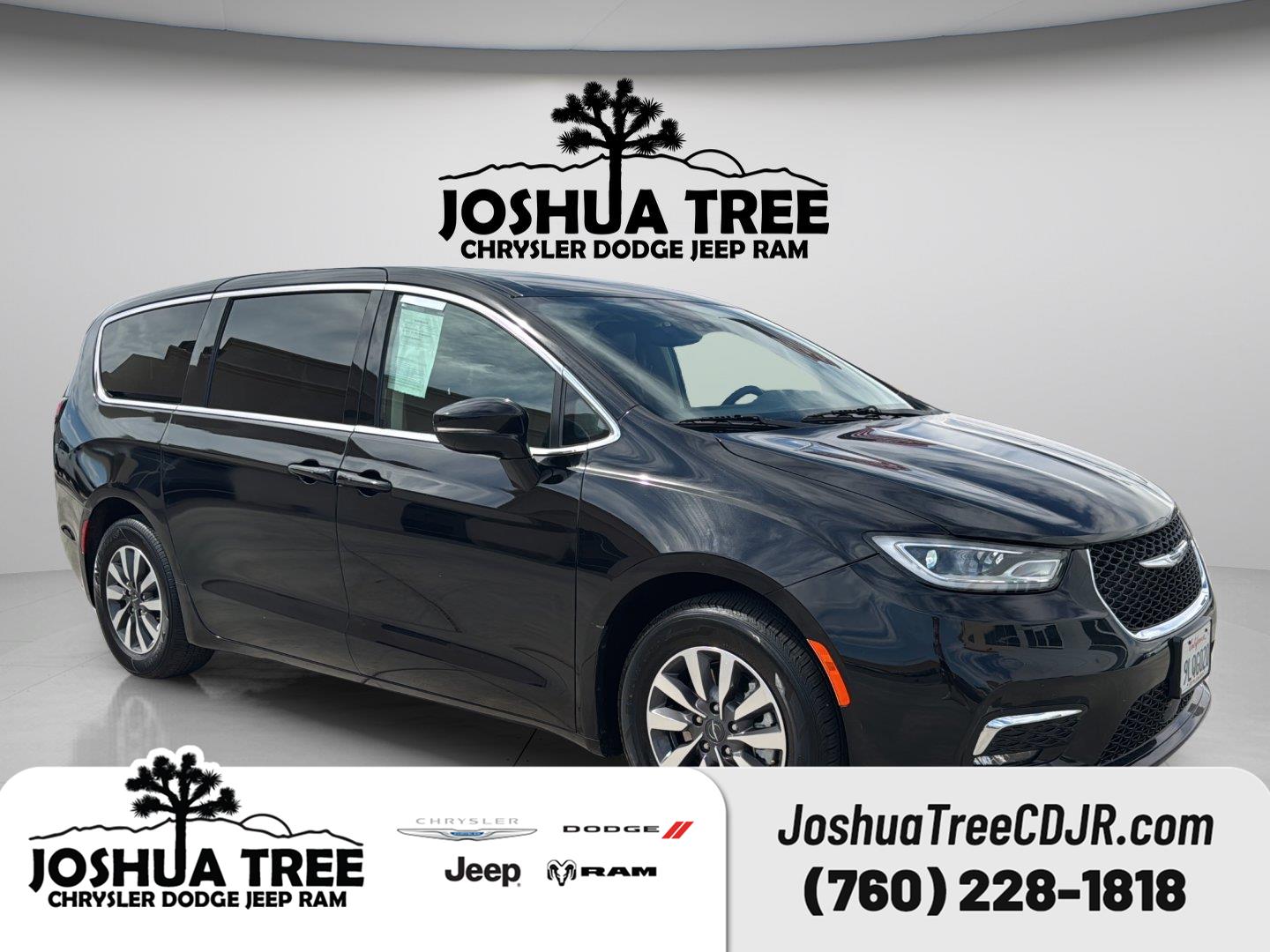 2024 Chrysler Pacifica Hybrid Select FWD
