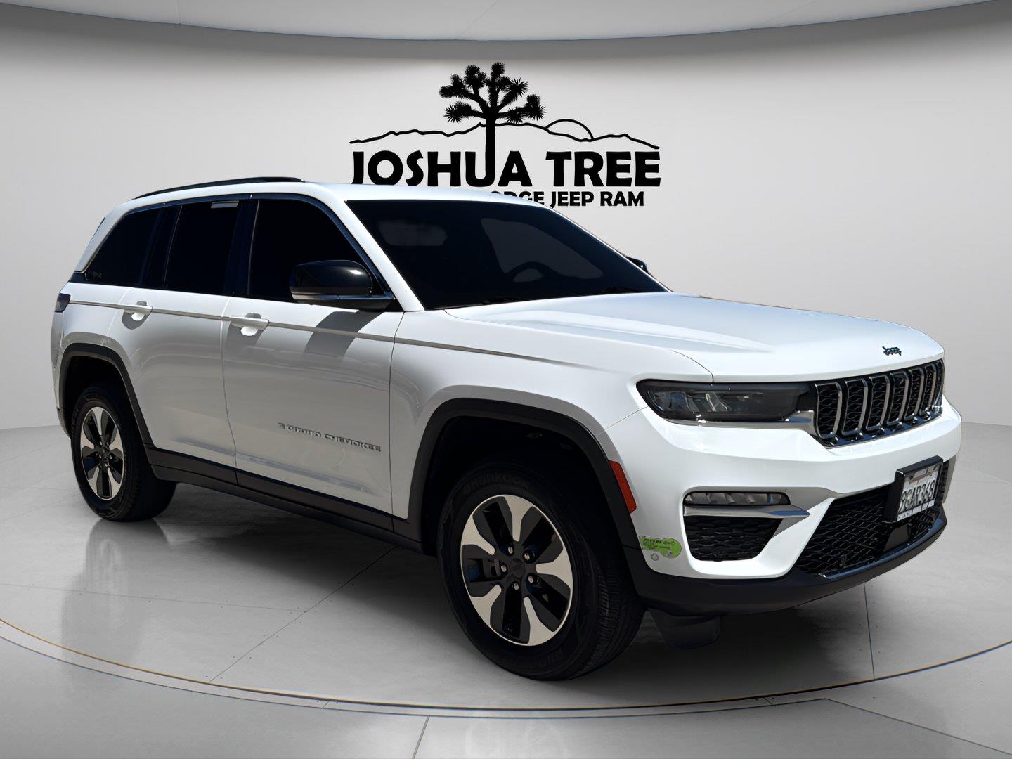 2023 Jeep Grand Cherokee 4xe 4WD