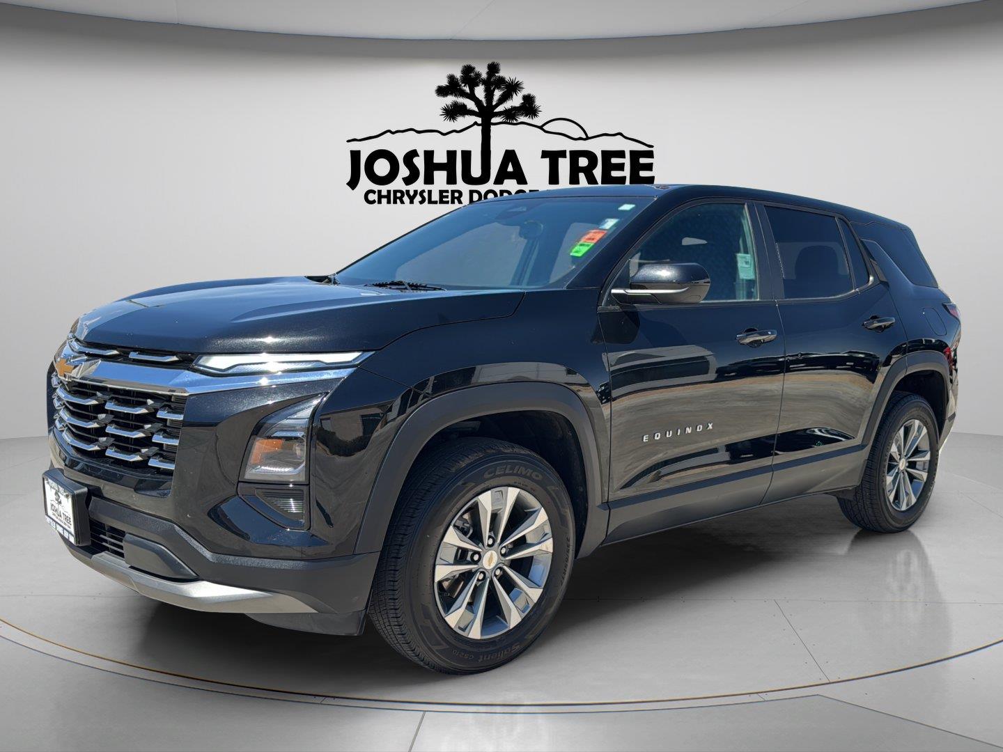 View vehicle photo 3