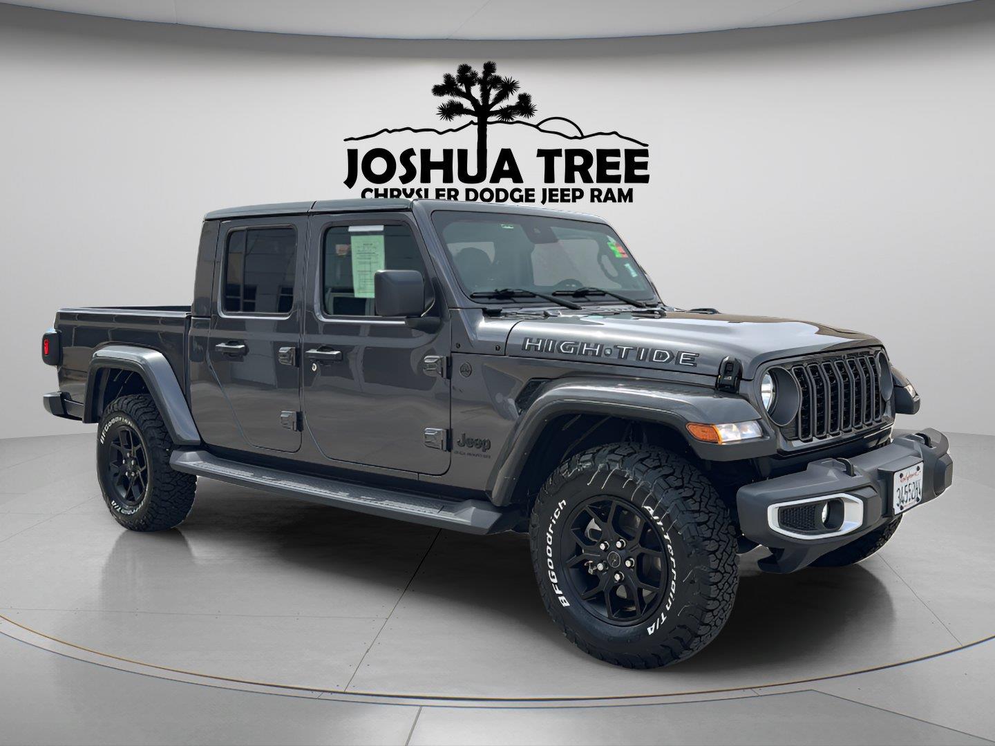 2025 Jeep Gladiator High Tide Crew Cab 4WD