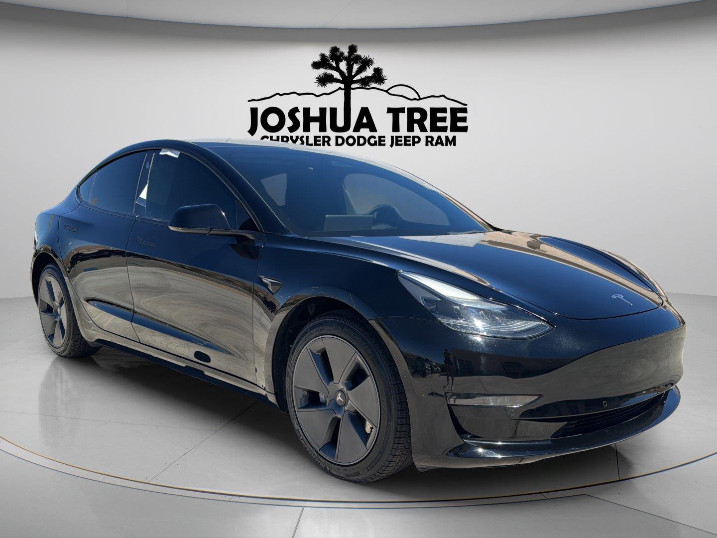 Solid Black 2022 Tesla Model 3 Sedan Rear-Wheel Drive Automatic