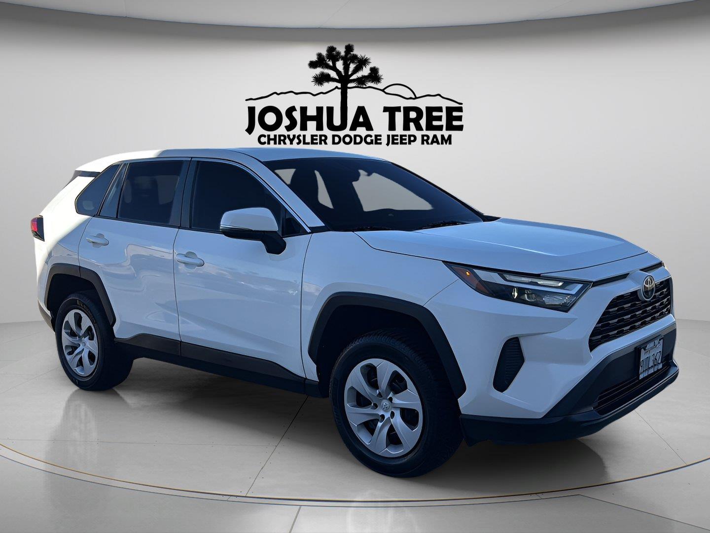  2025 Toyota RAV4 LE FWD   