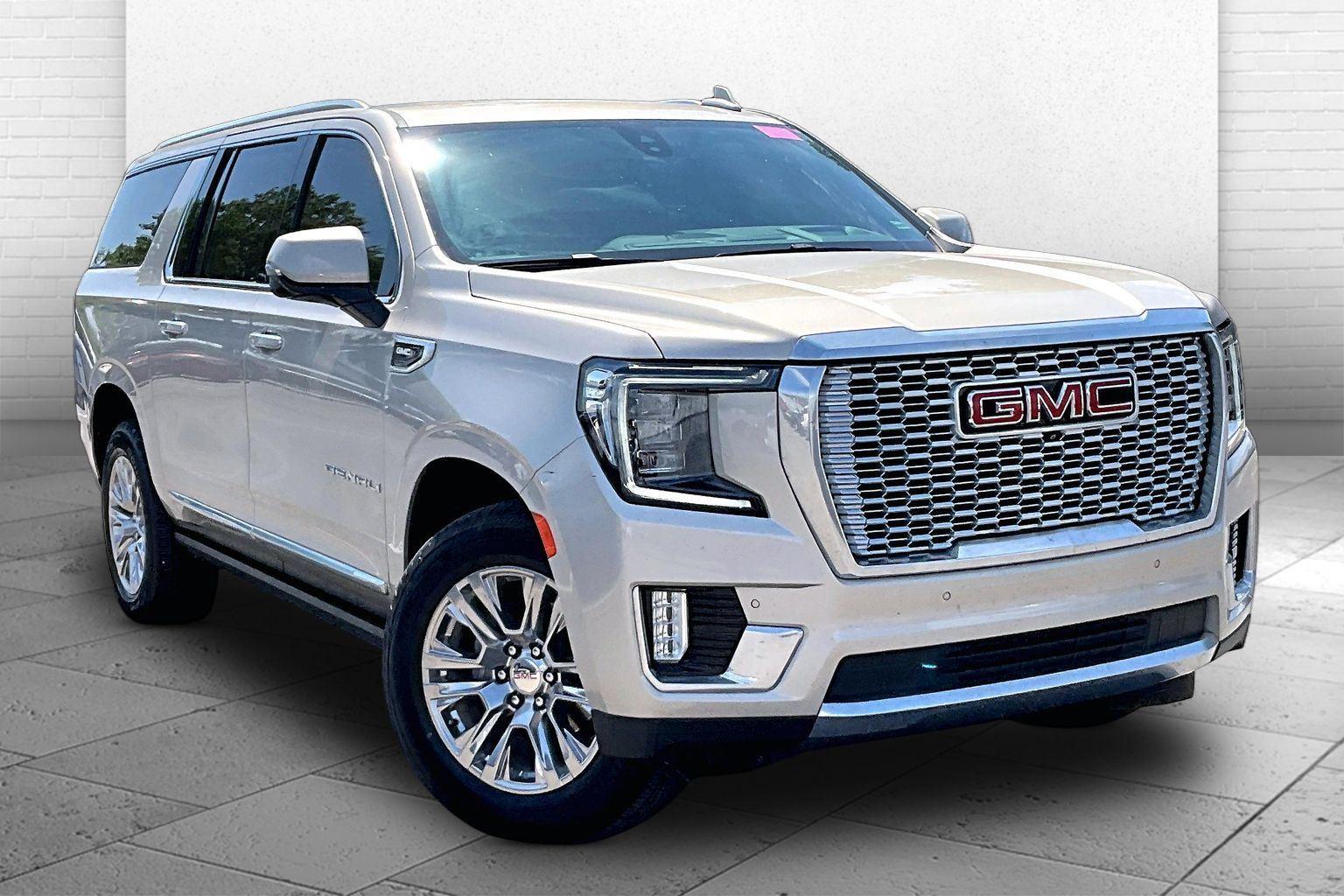  2021 GMC Yukon XL Denali 4WD   