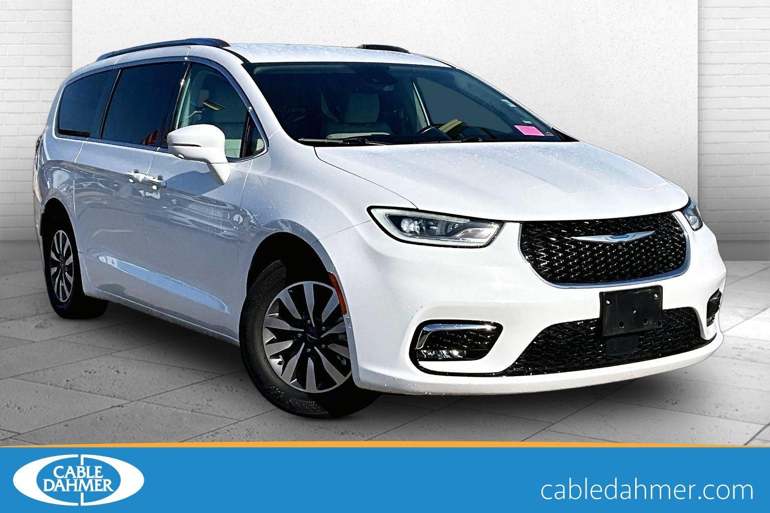 2021 Chrysler Pacifica Hybrid Touring L FWD