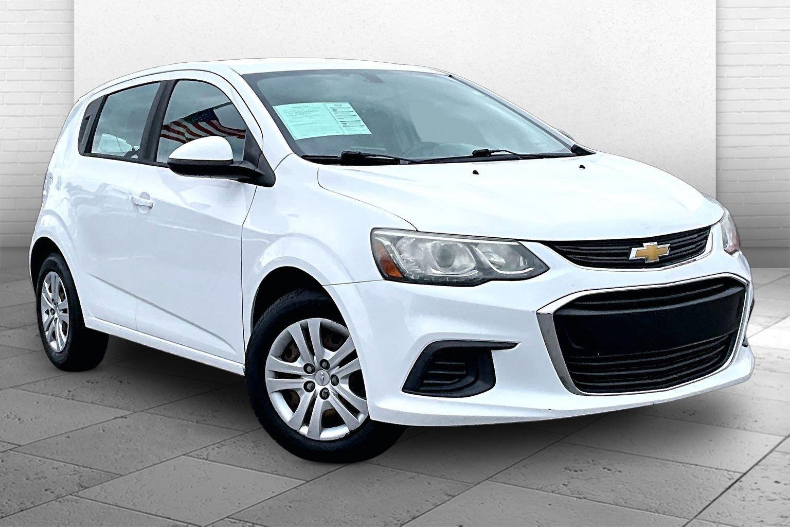 2017 Chevrolet Sonic LT Fleet Hatchback FWD