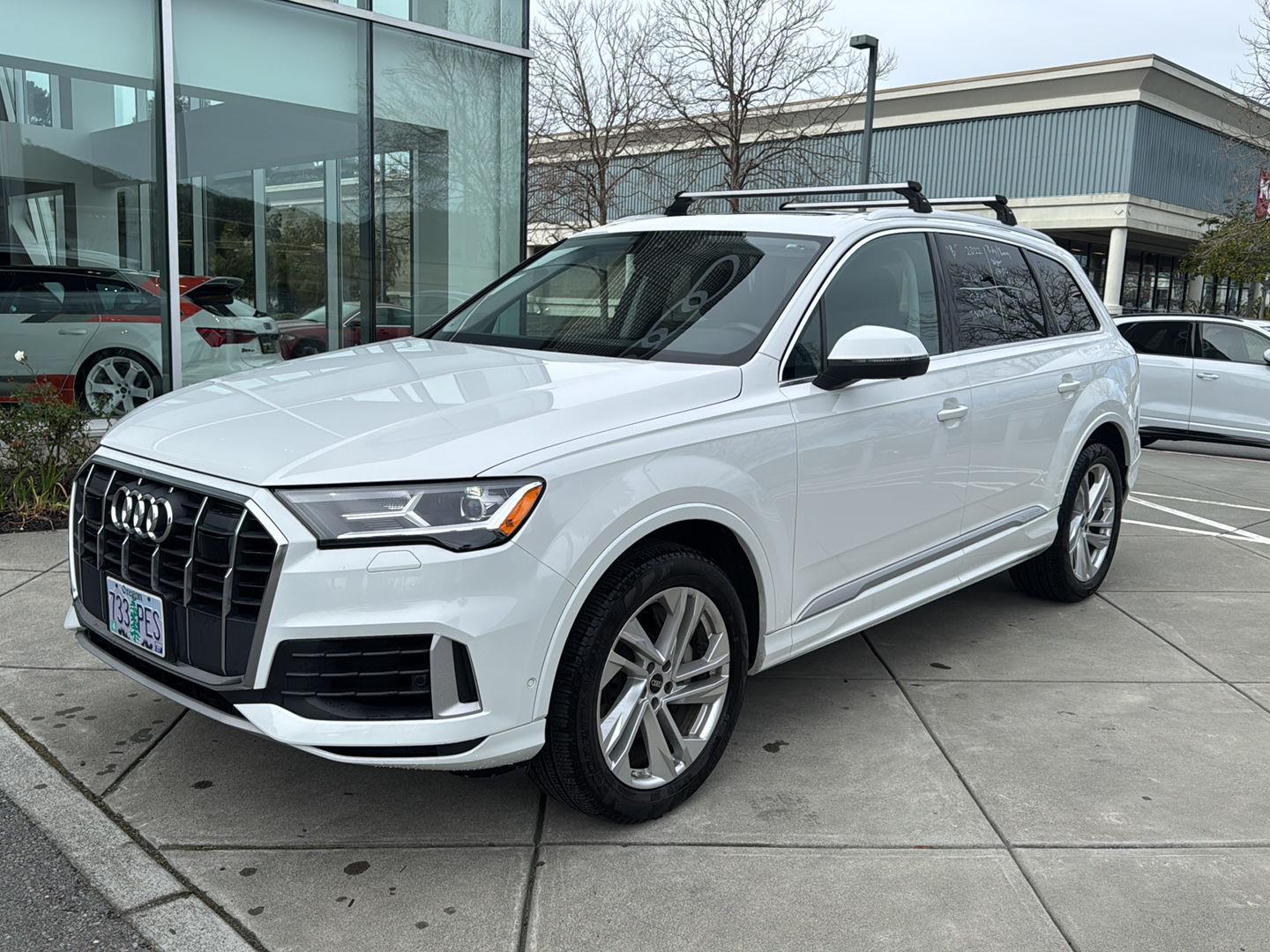 2022 Audi Q7 quattro Premium Plus 55 TFSI
