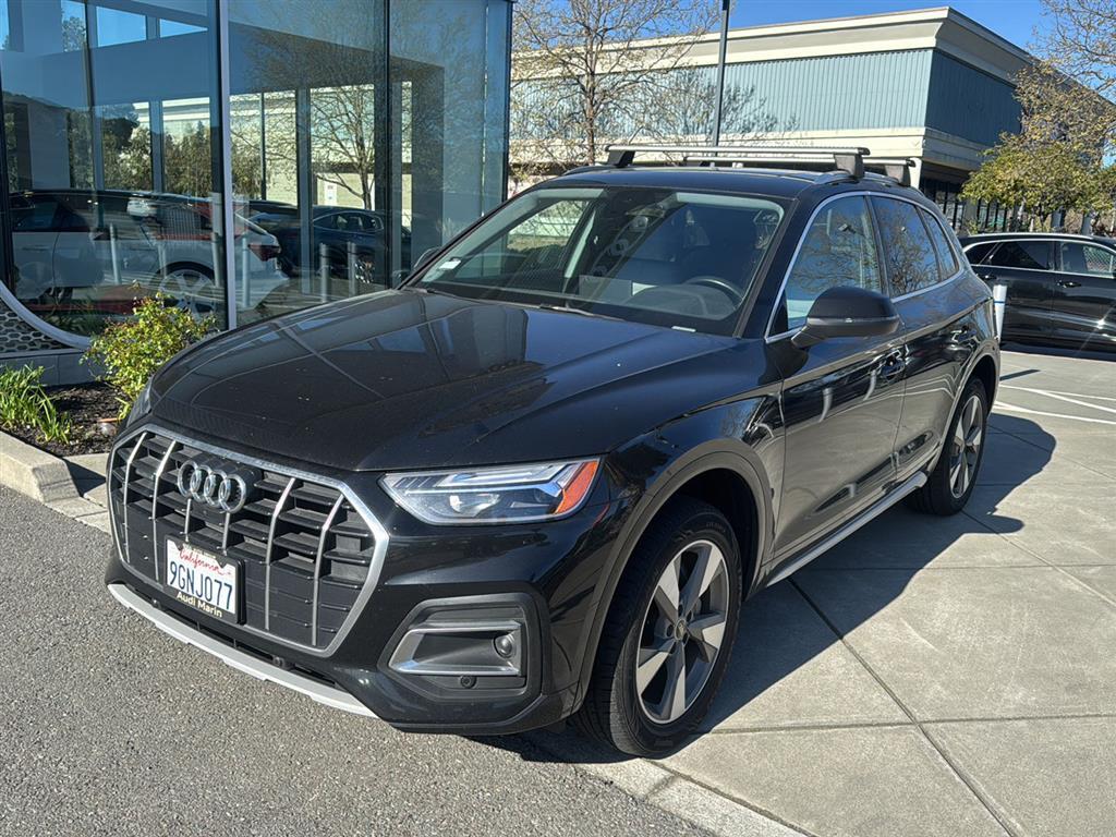 Brilliant Black 2023 Audi Q5 quattro Premium Plus 40 TFSI SUV / Crossover All-Wheel Drive Automatic