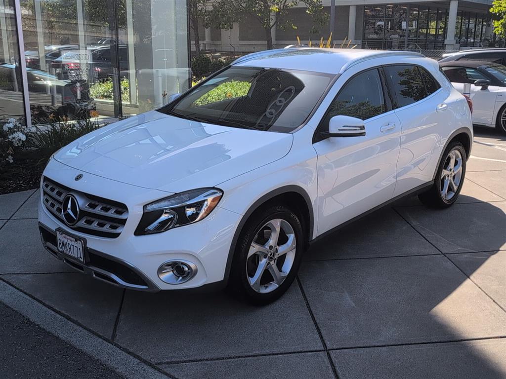 Polar White 2020 Mercedes-Benz GLA 250 FWD SUV / Crossover Front-Wheel Drive Automatic
