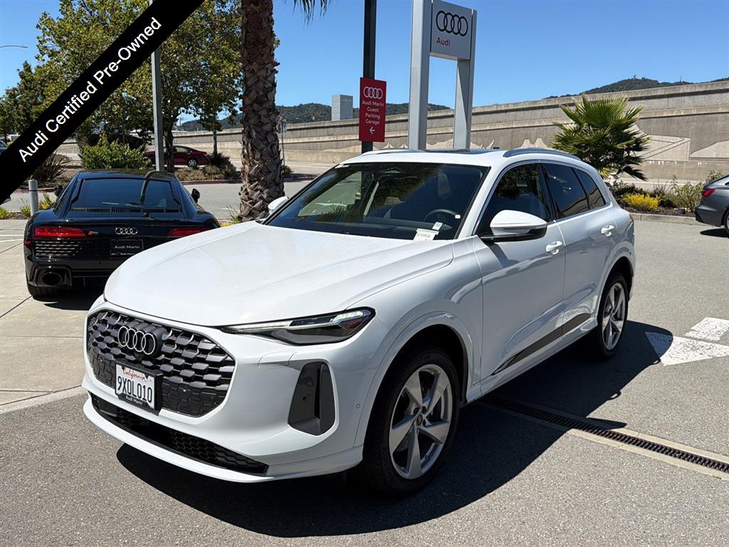 Glacier White Metallic 2025 Audi Q5 SUV / Crossover All-Wheel Drive Automatic