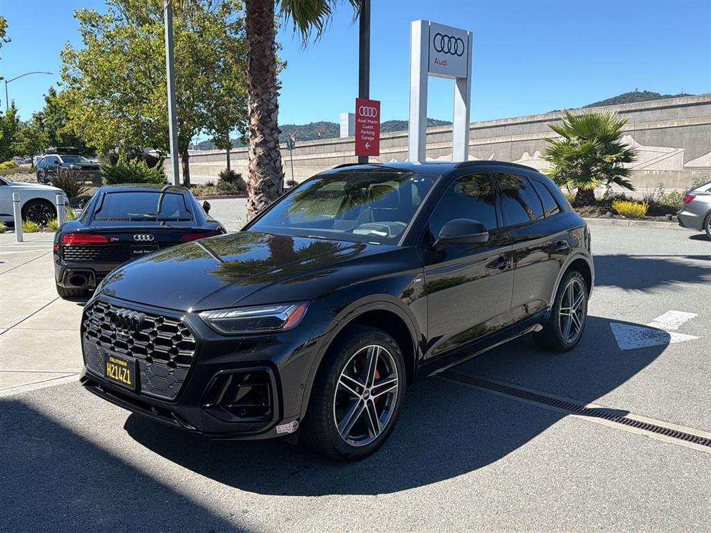 2024 Audi Q5 Hybrid Plug-in e quattro Prestige S Line AWD