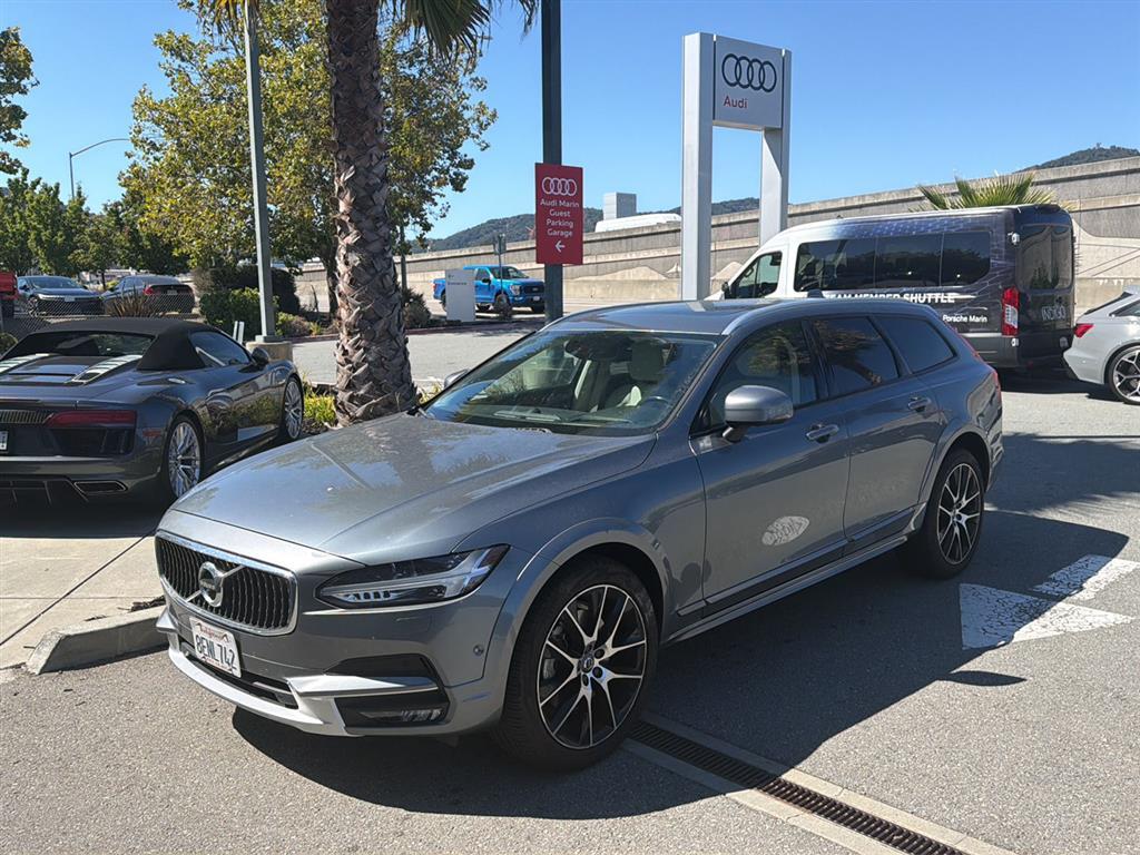 2018 Volvo V90 Cross Country T6 AWD