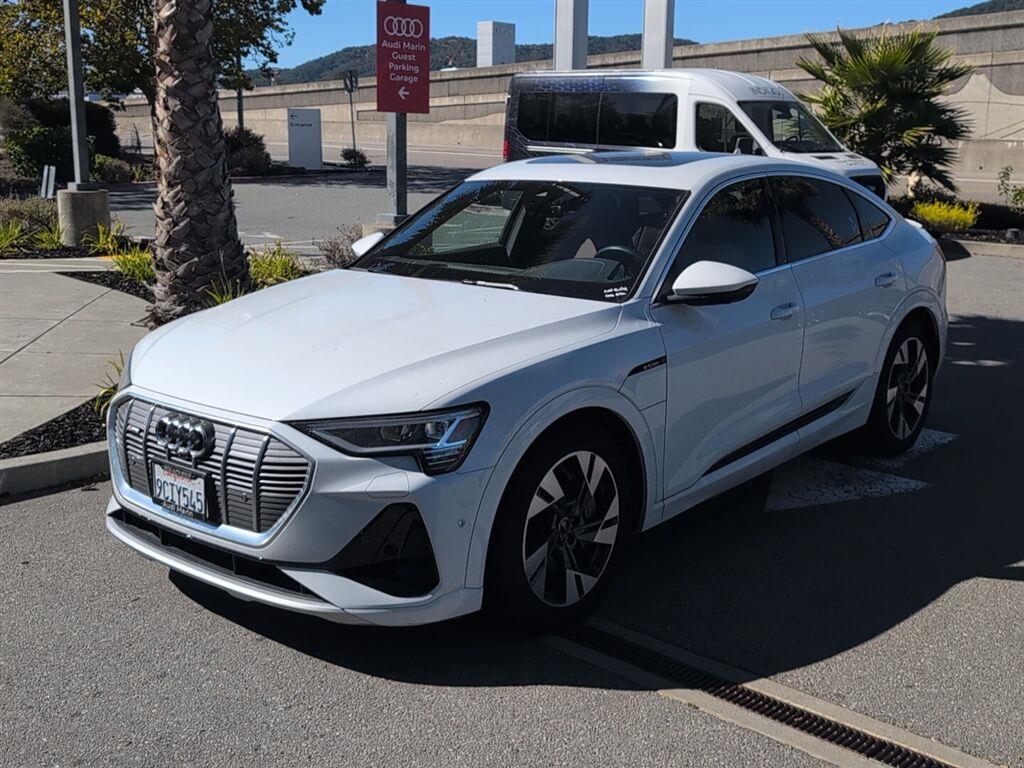 Glacier White Metallic 2022 Audi e-tron Sedan All-Wheel Drive Automatic