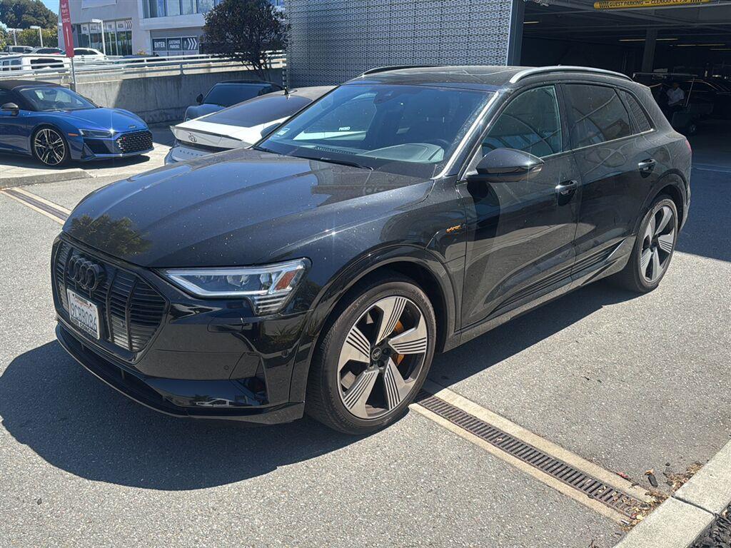 2022 Audi e-tron Premium Plus quattro AWD