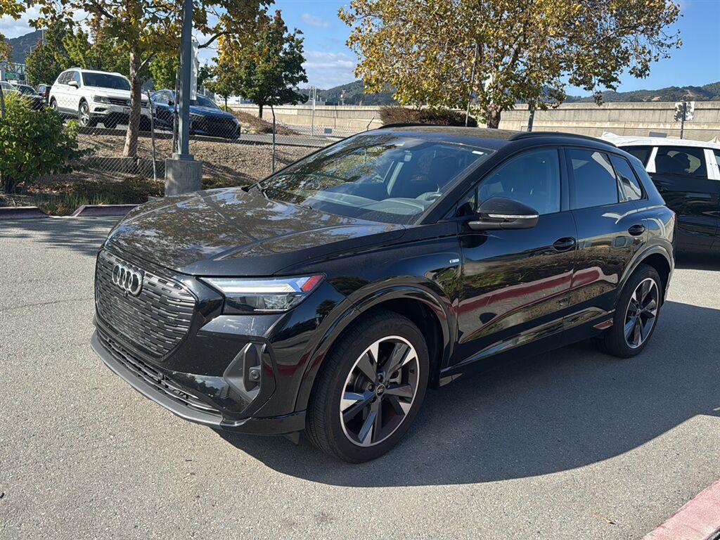 2023 Audi Q4 e-tron quattro Premium Plus 50