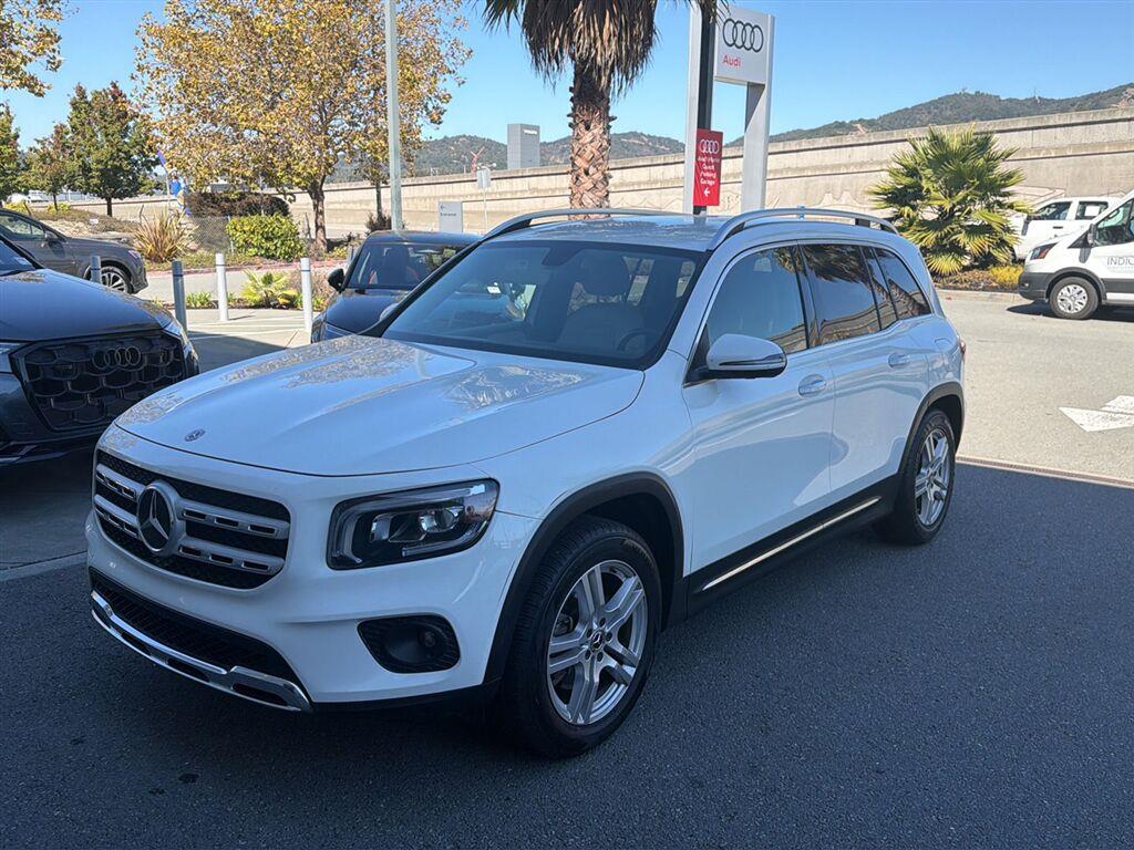 Polar White 2020 Mercedes-Benz GLB SUV / Crossover Front-Wheel Drive Automatic