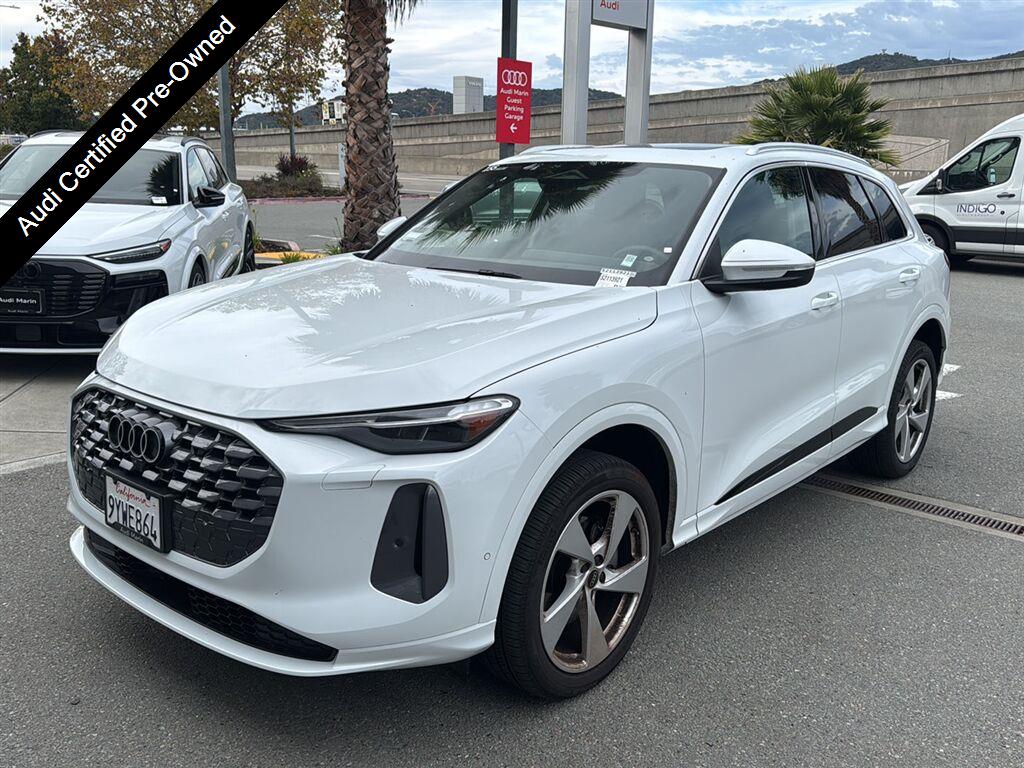 Glacier White Metallic 2025 Audi Q5 SUV / Crossover All-Wheel Drive Automatic