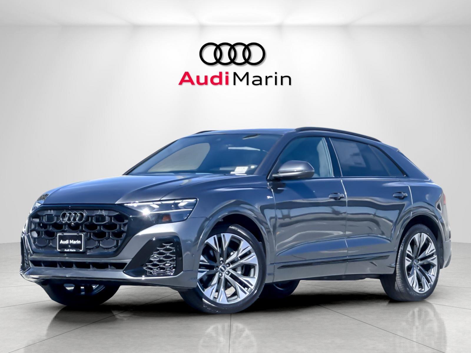 Daytona Gray Pearl Effect 2026 Audi Q8 quattro Prestige 55 TFSI SUV / Crossover All-Wheel Drive