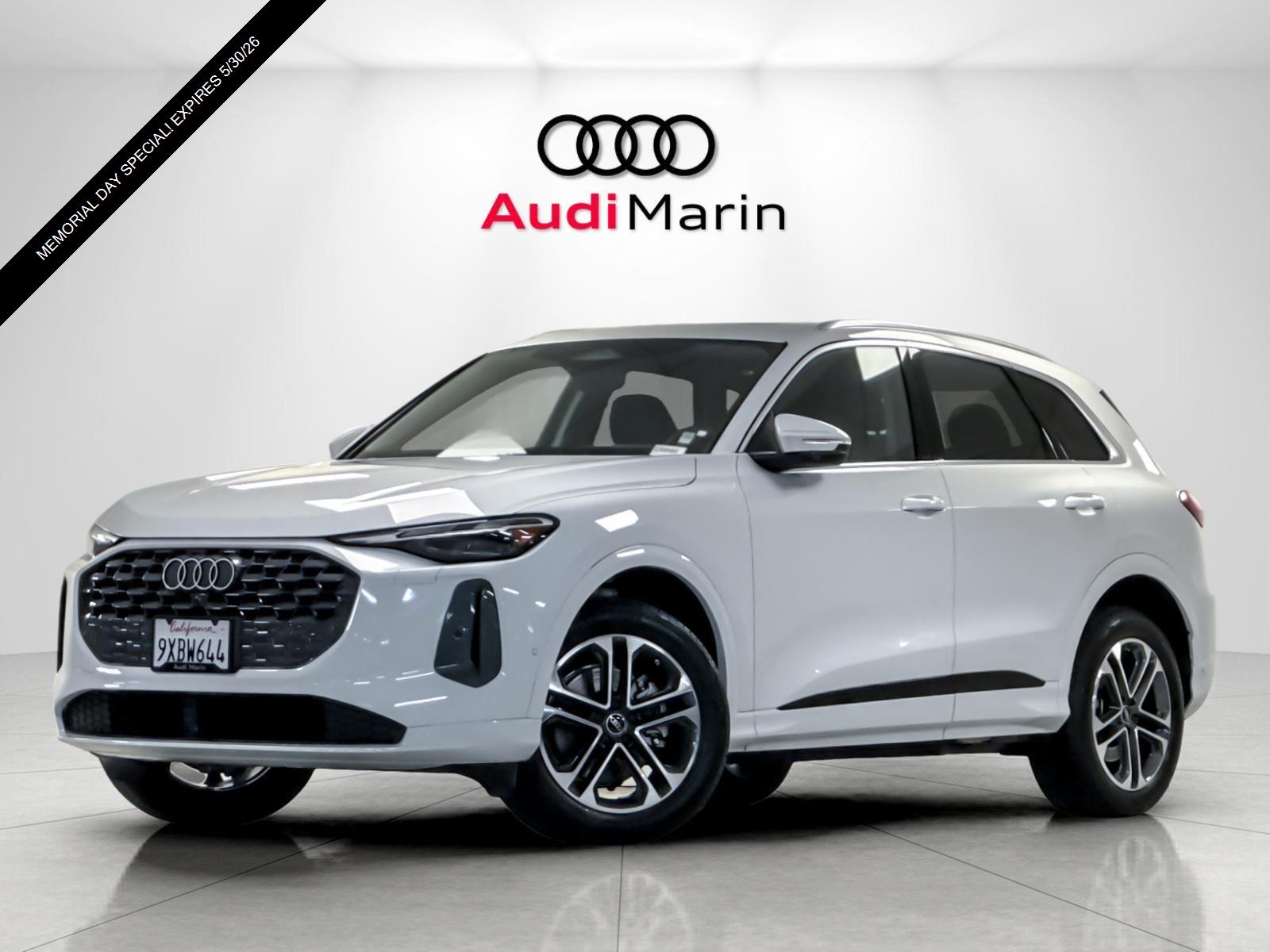 Glacier White Metallic 2025 Audi Q5 quattro Premium 40 TFSI SUV / Crossover All-Wheel Drive Automatic
