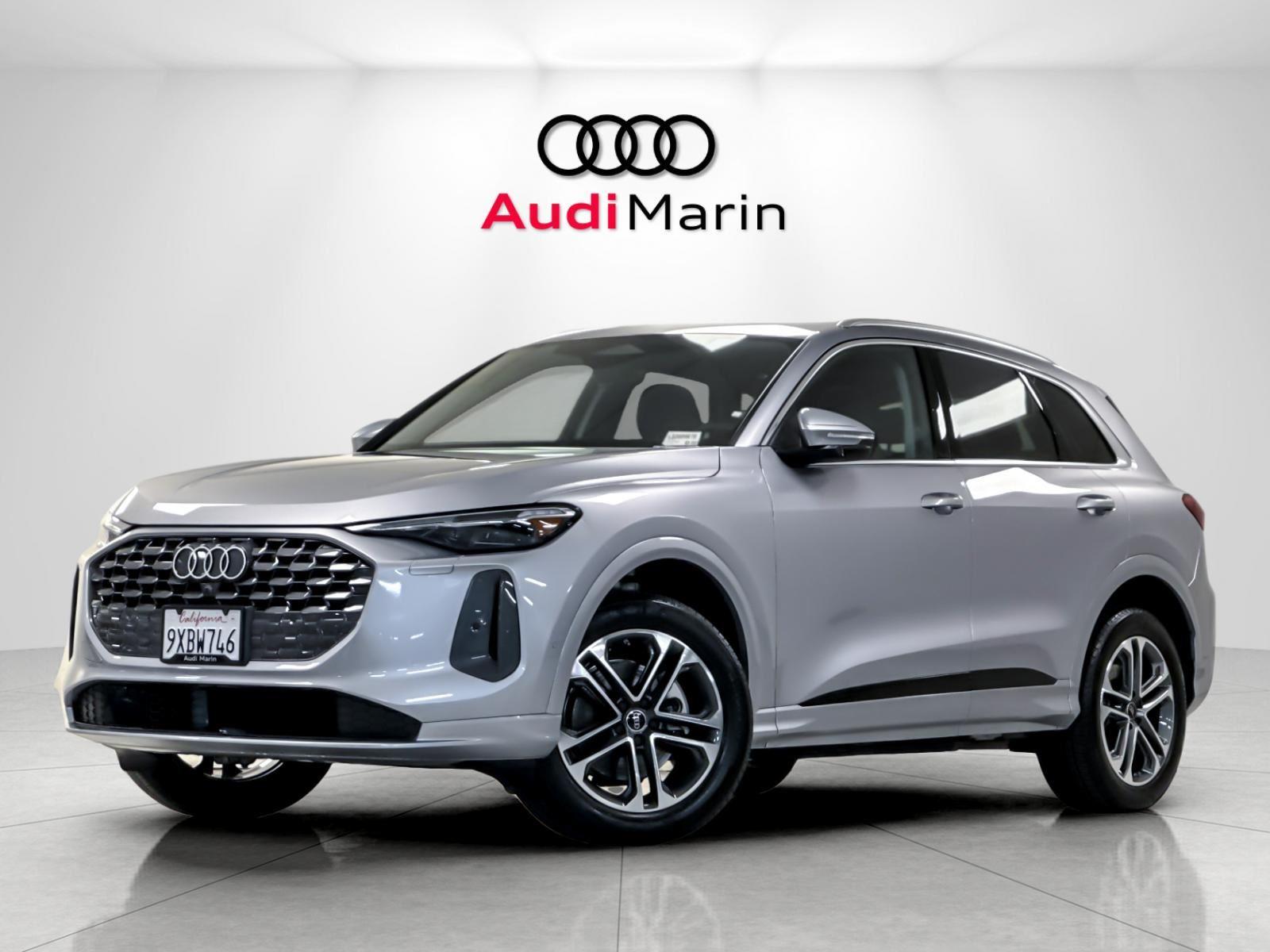 Florett Silver Metallic 2025 Audi Q5 quattro Premium Plus 40 TFSI SUV / Crossover All-Wheel Drive Automatic