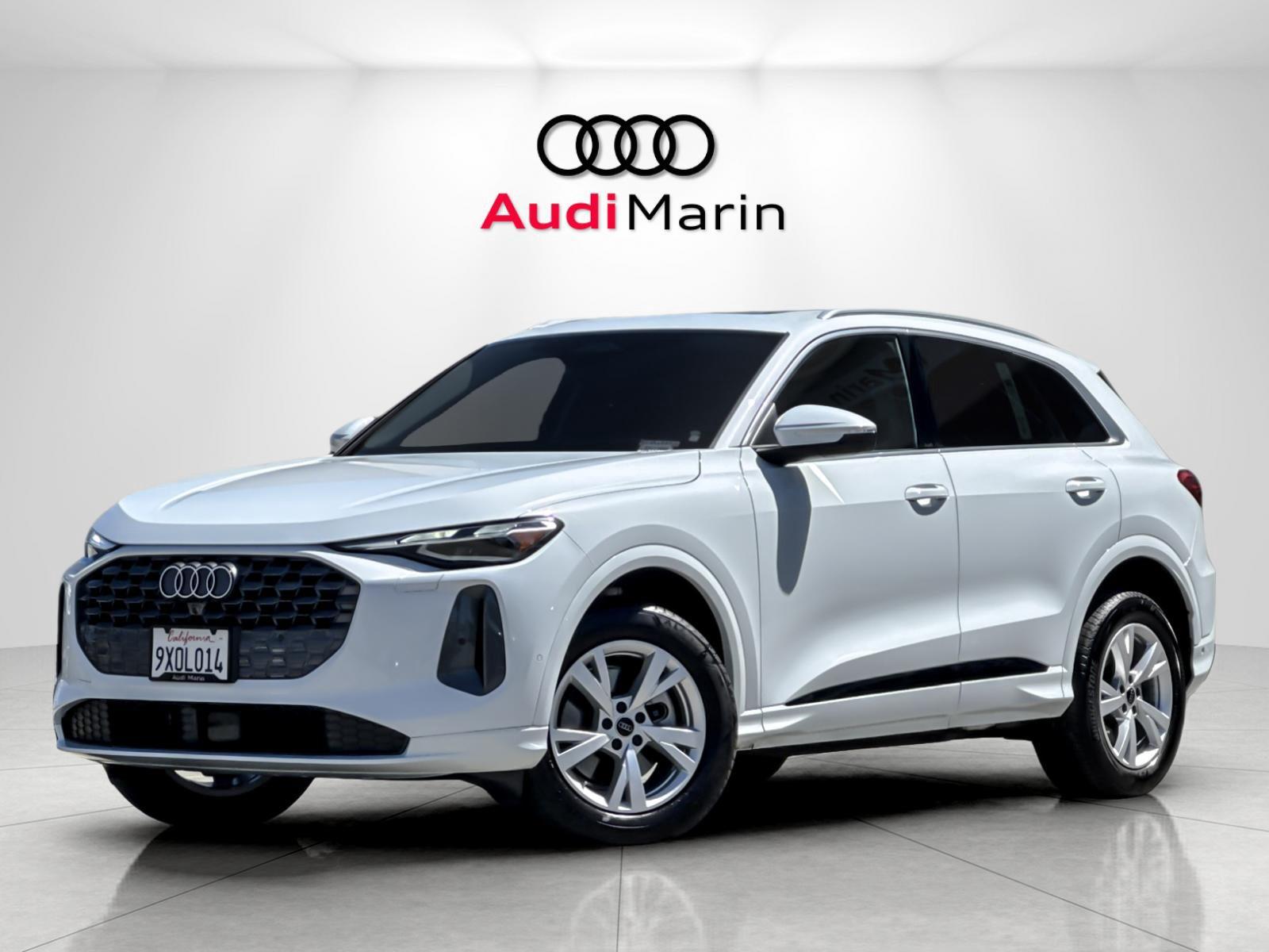 Glacier White Metallic 2025 Audi Q5 SUV / Crossover All-Wheel Drive Automatic