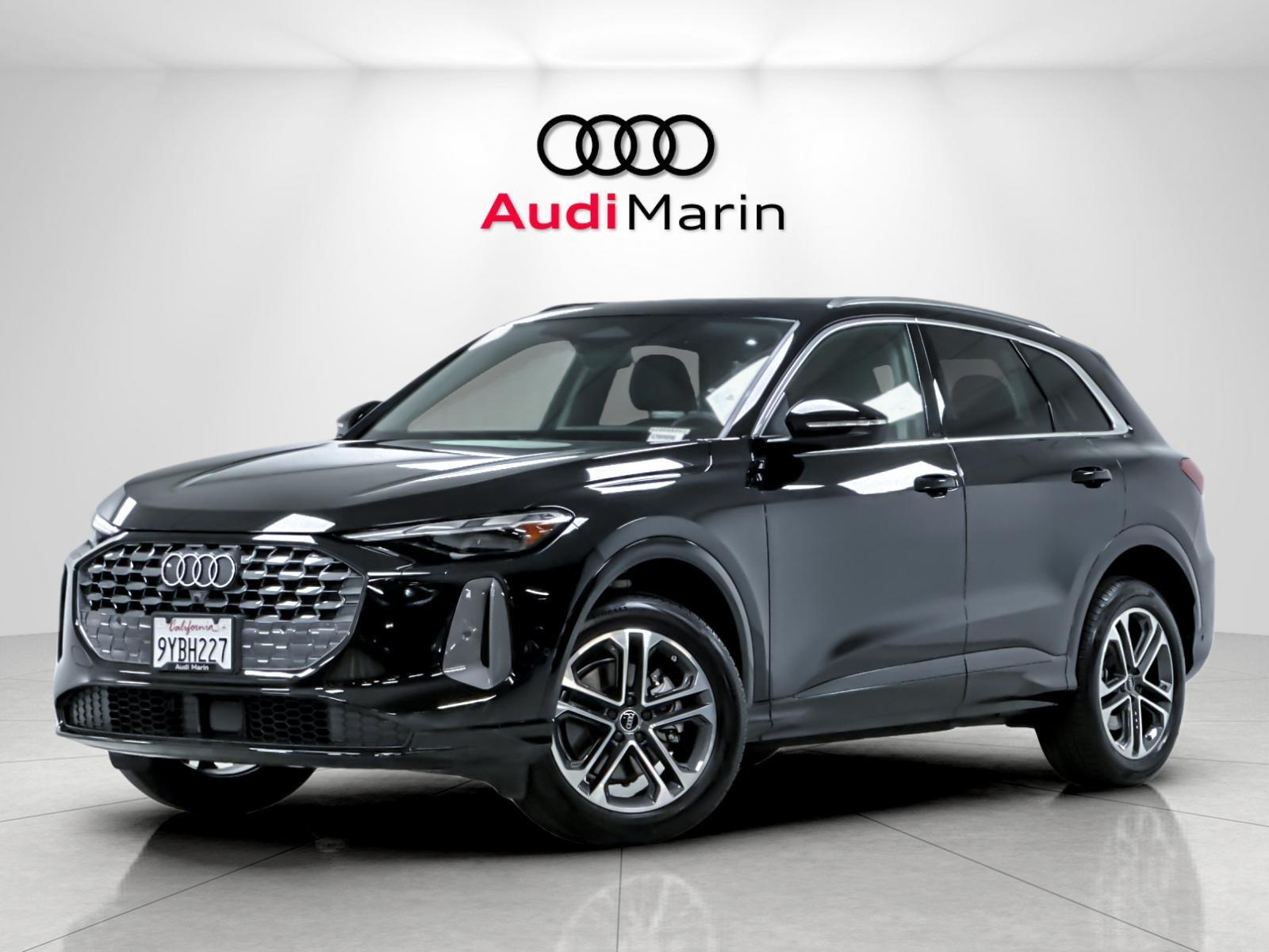 2025 Audi Q5 quattro Premium 40 TFSI
