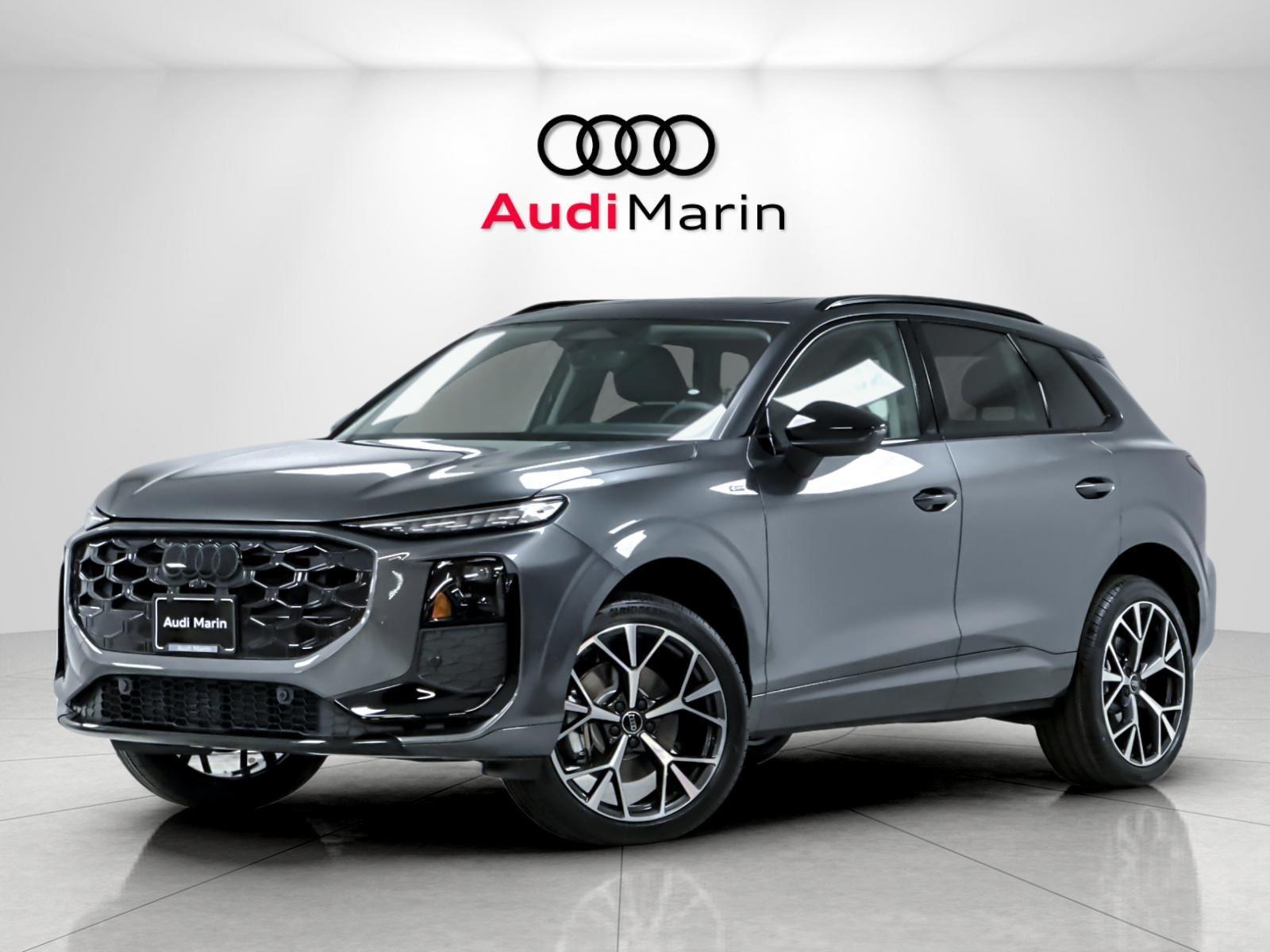 Daytona Gray Pearl Effect 2026 Audi Q3 SUV / Crossover All-Wheel Drive Automatic