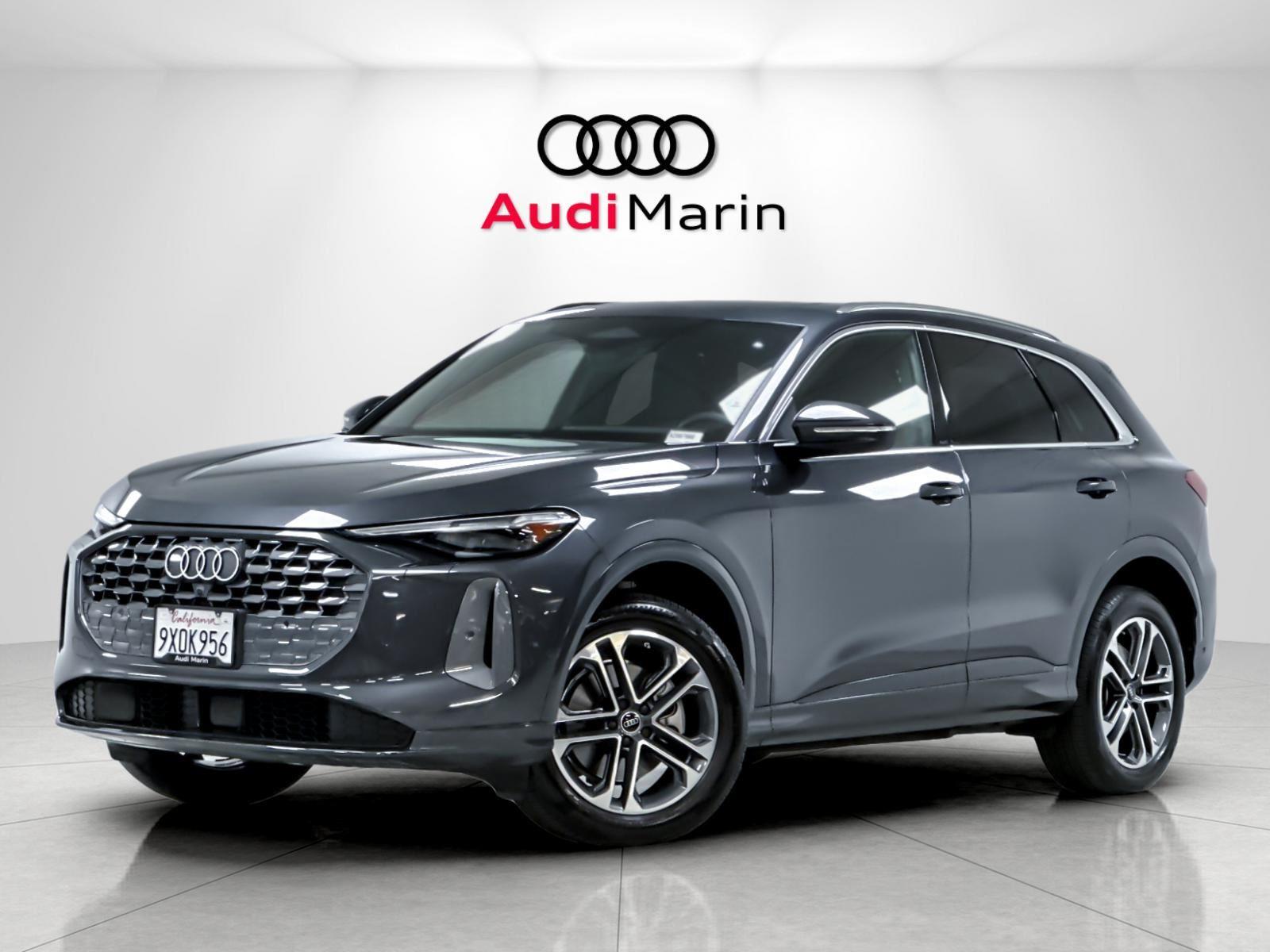Tambora Gray Metallic 2025 Audi Q5 SUV / Crossover All-Wheel Drive Automatic
