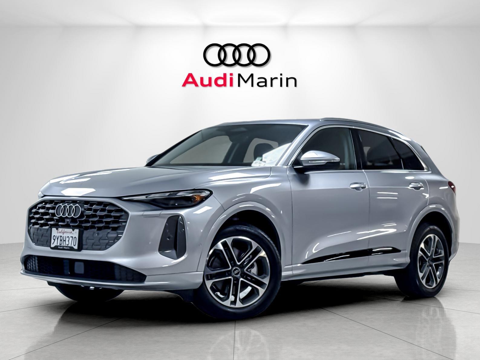 Florett Silver Metallic 2025 Audi Q5 SUV / Crossover All-Wheel Drive Automatic