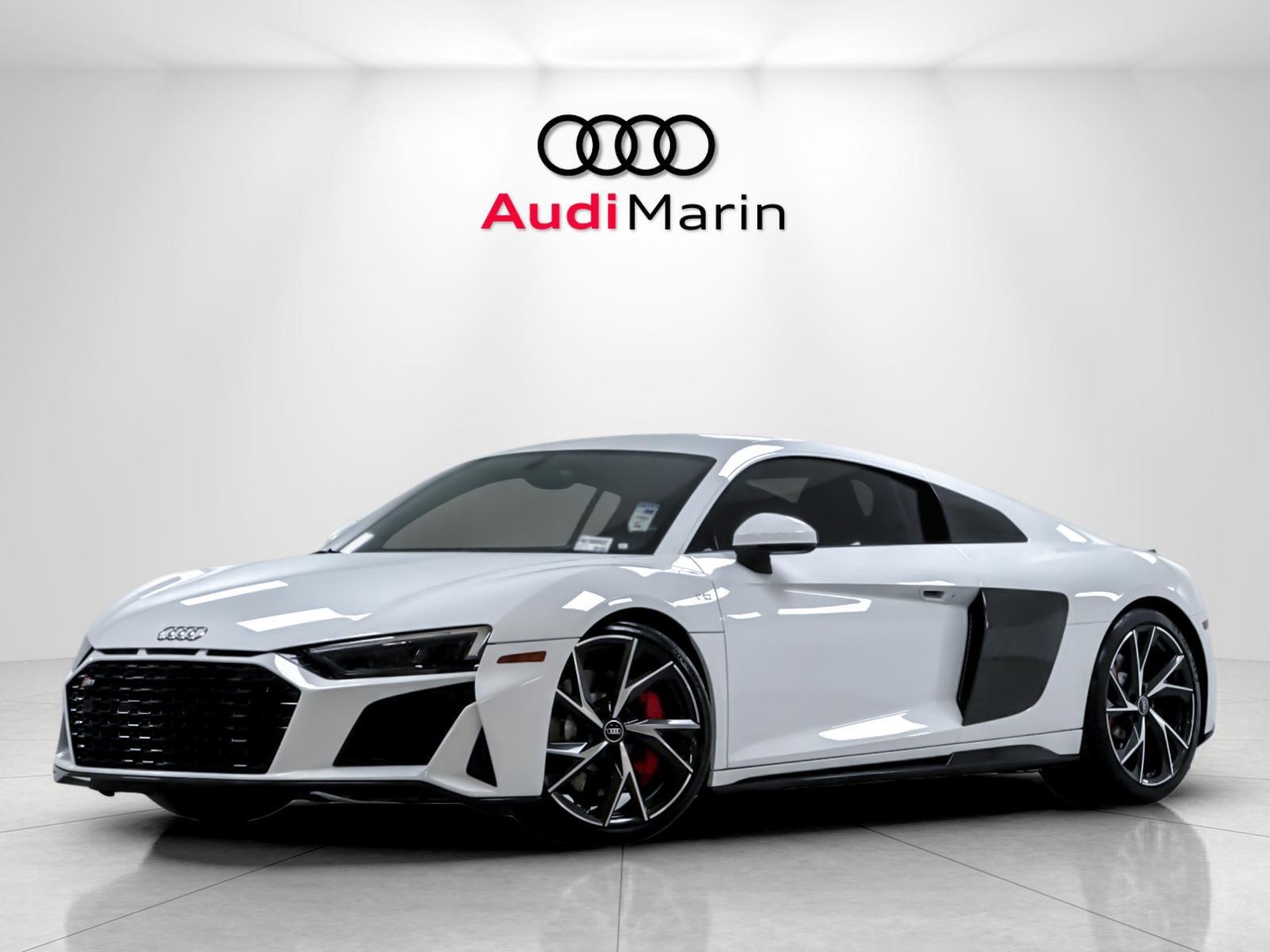 Ibis White 2021 Audi R8 Coupe Rear-Wheel Drive Automatic