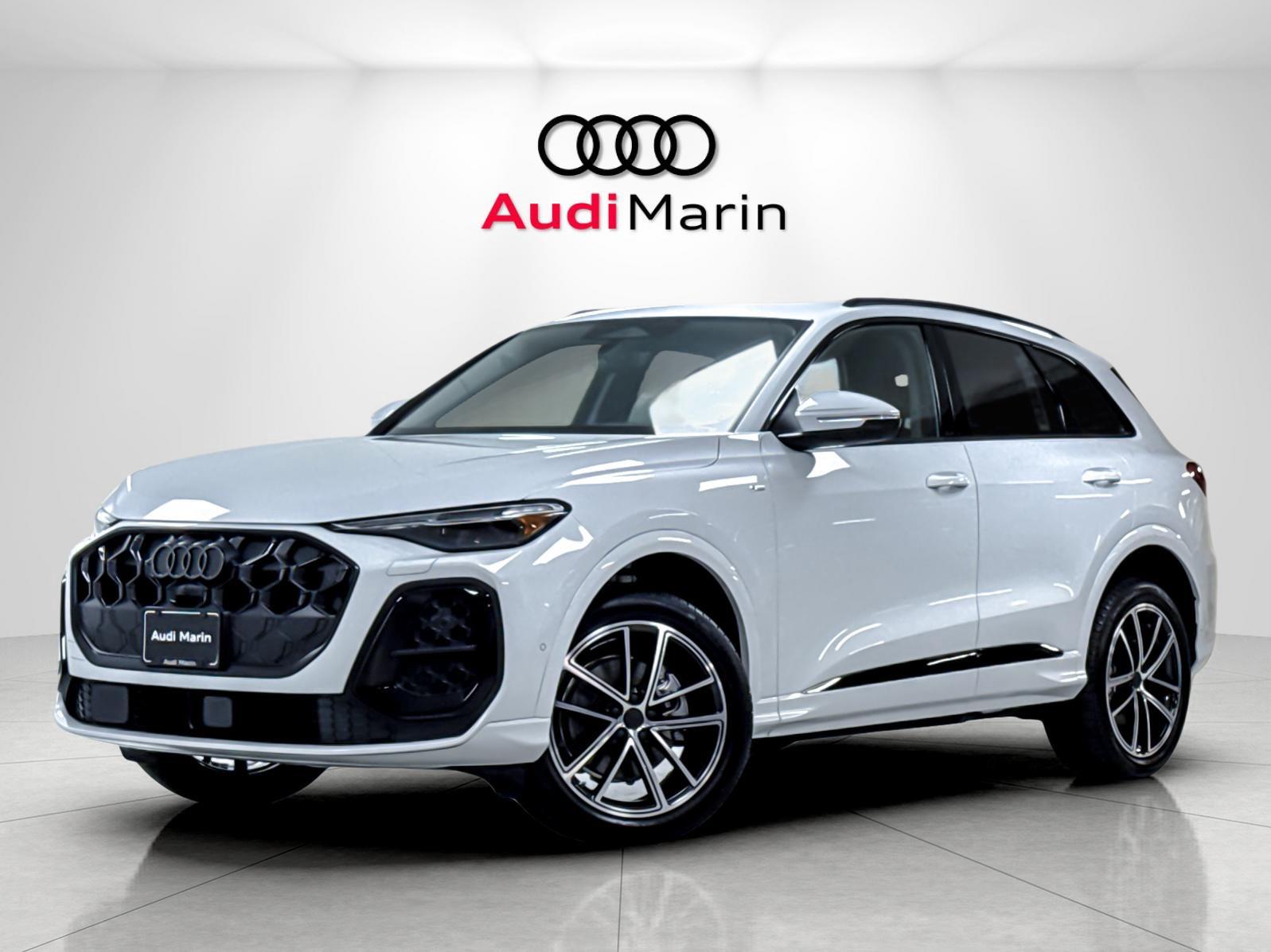 Glacier White Metallic 2026 Audi Q5 SUV / Crossover All-Wheel Drive Automatic