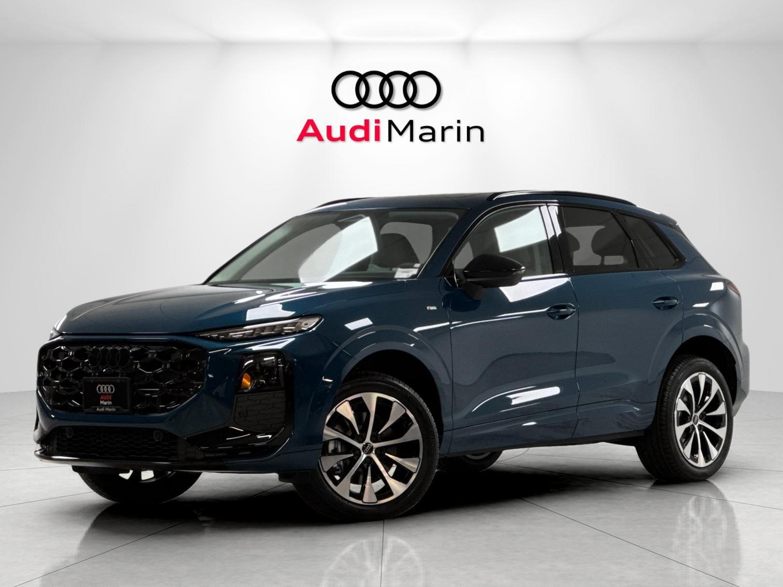 Malpelo Blue Metallic 2026 Audi Q3 SUV / Crossover All-Wheel Drive Automatic