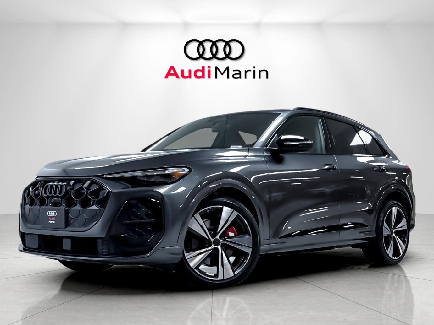 Daytona Gray Pearl Effect 2026 Audi SQ5 SUV / Crossover All-Wheel Drive Automatic