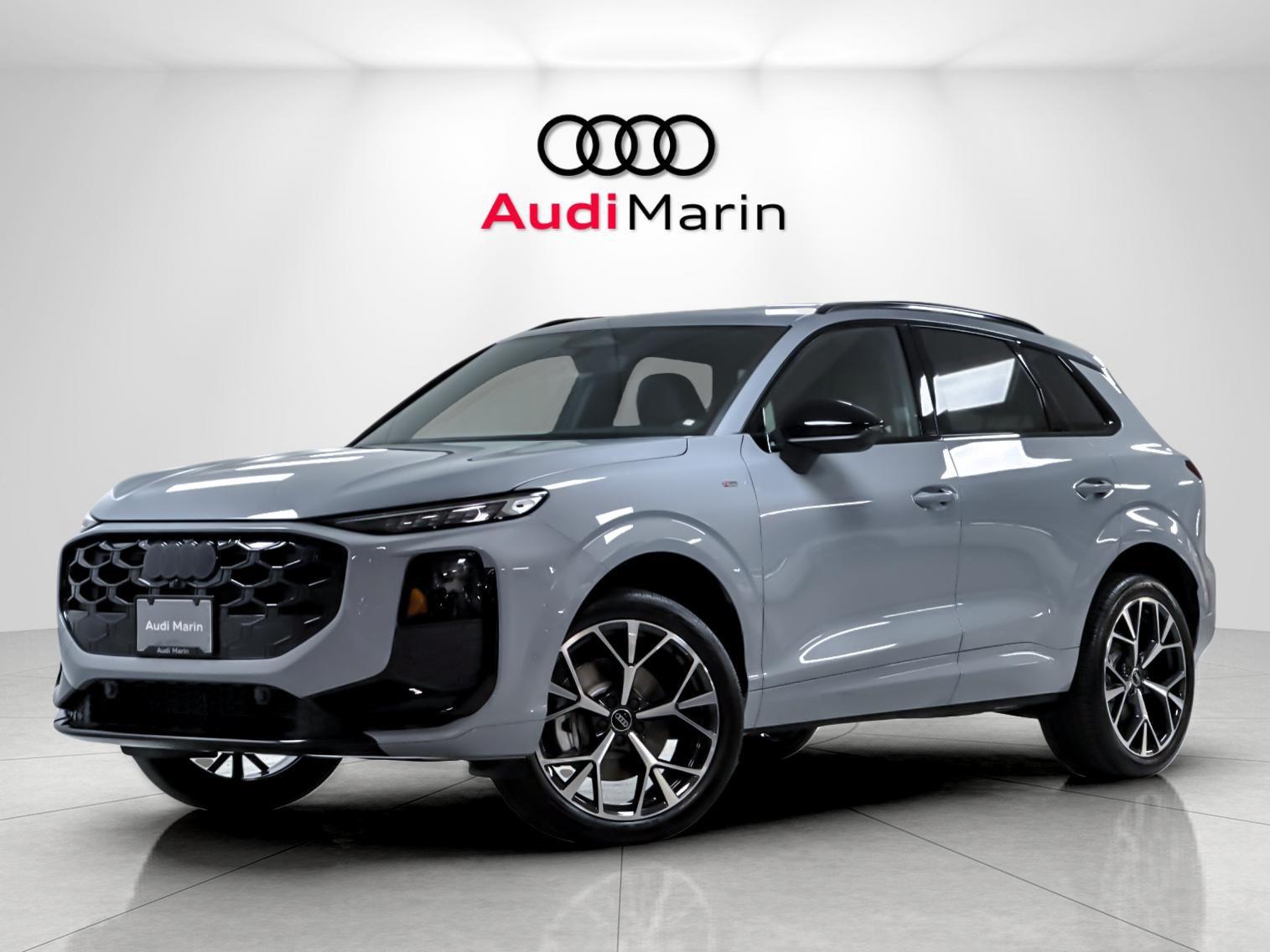 Arrow Gray Pearl Effect 2026 Audi Q3 SUV / Crossover All-Wheel Drive Automatic