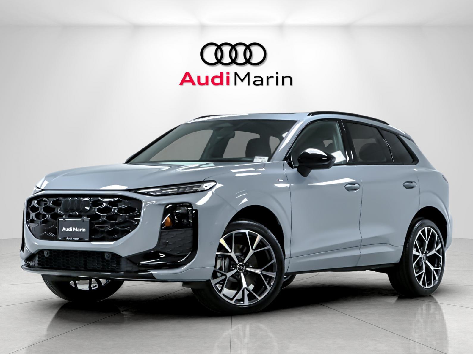 Arrow Gray Pearl Effect 2026 Audi Q3 SUV / Crossover All-Wheel Drive Automatic