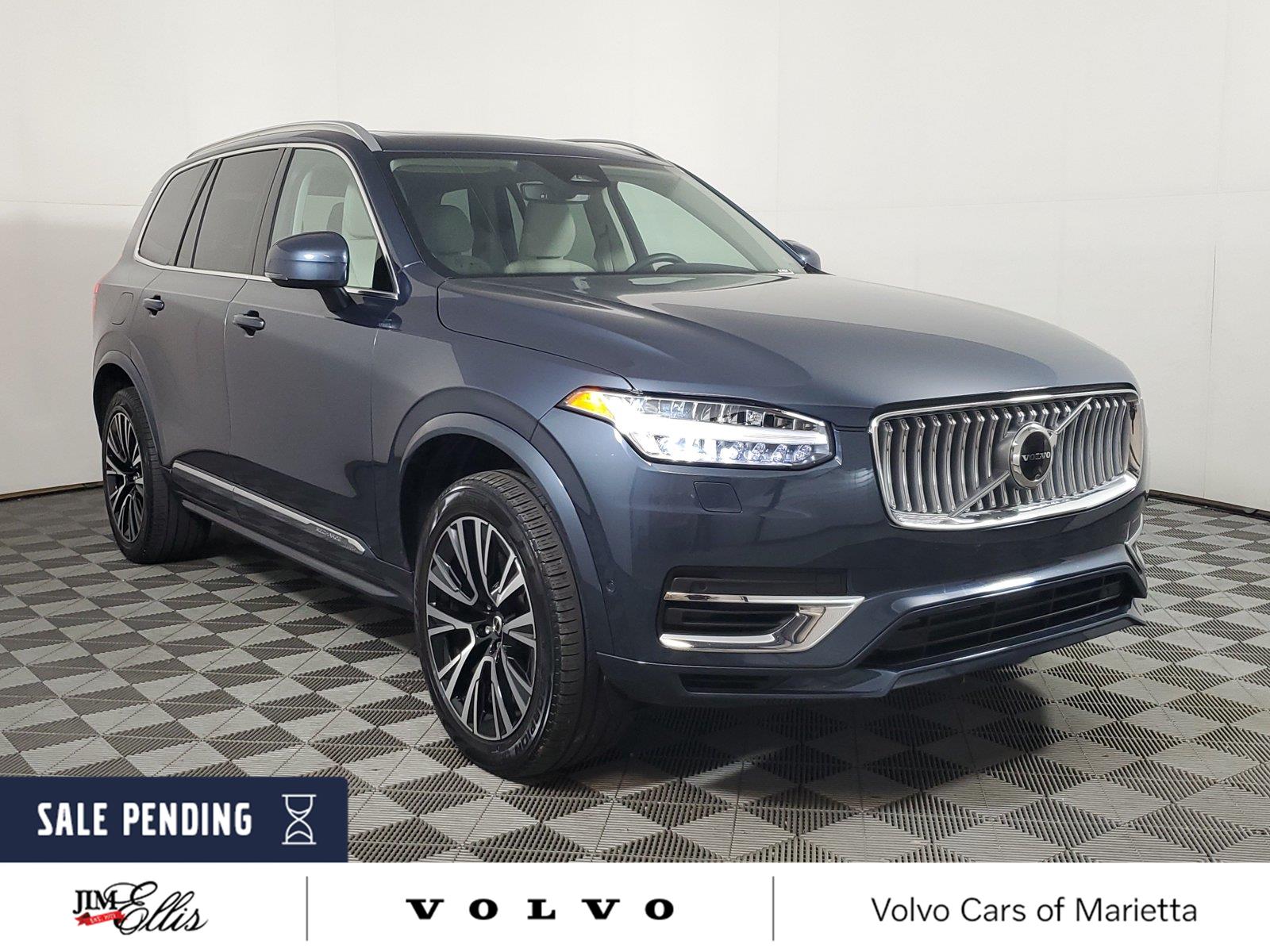 2024 Volvo XC90 Recharge T8 Plus Bright Theme 7-Passenger eAWD