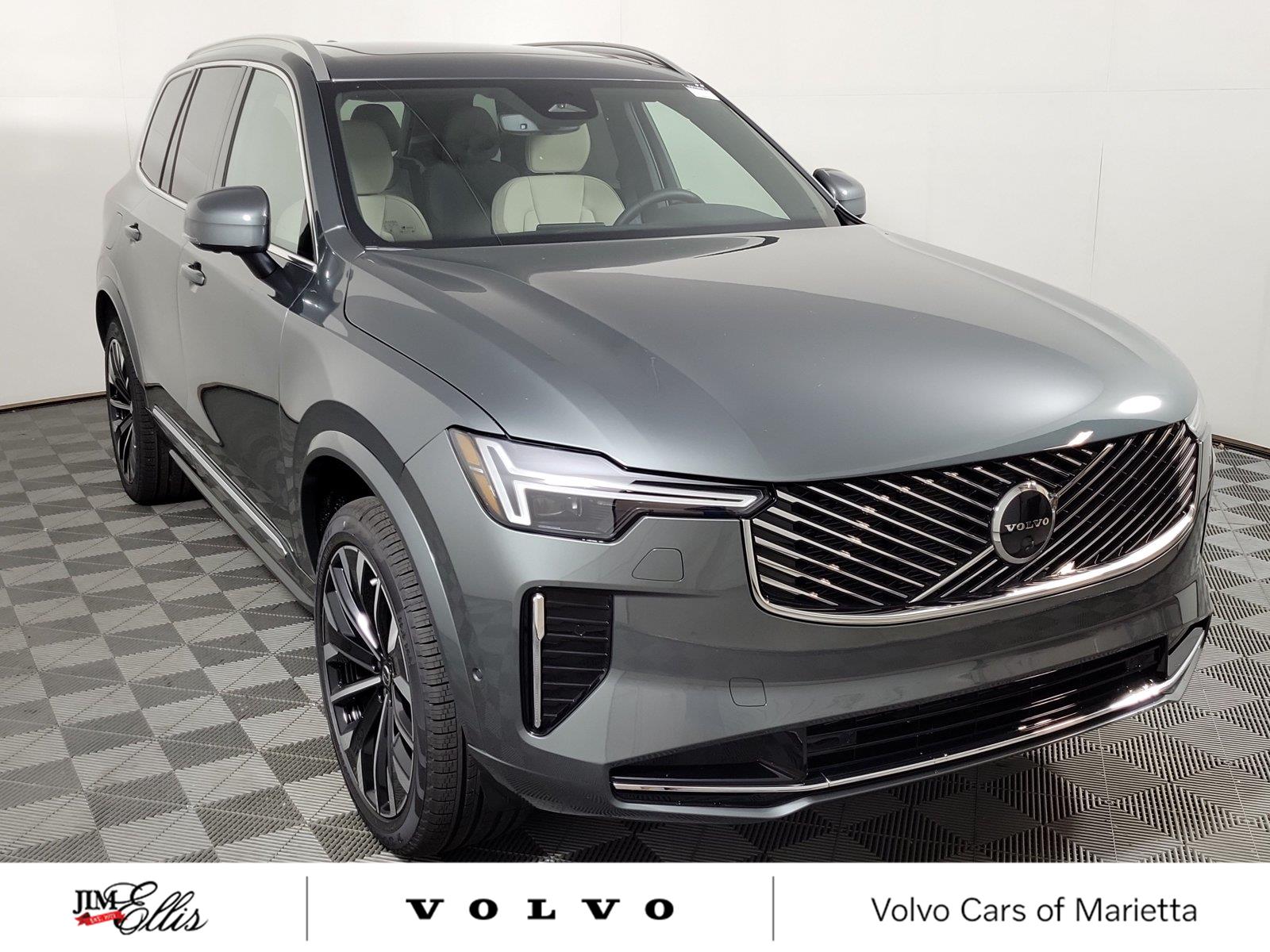 Forest Lake 2027 Volvo XC90 SUV / Crossover All-Wheel Drive Automatic
