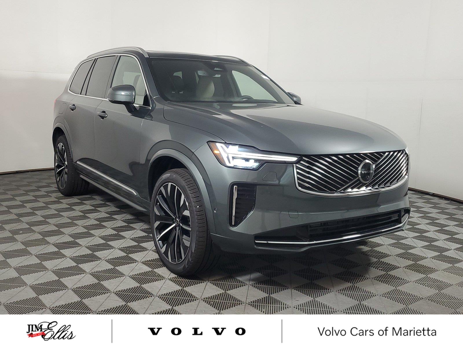 Forest Lake 2027 Volvo XC90 SUV / Crossover All-Wheel Drive Automatic