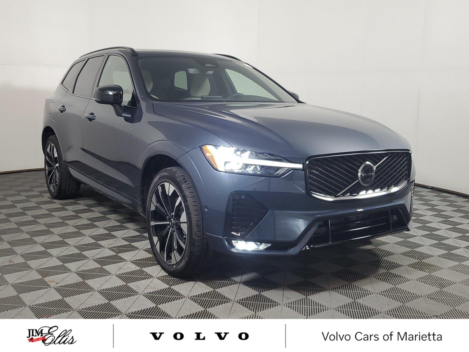 Denim Blue Metallic 2027 Volvo XC60 SUV / Crossover All-Wheel Drive Automatic